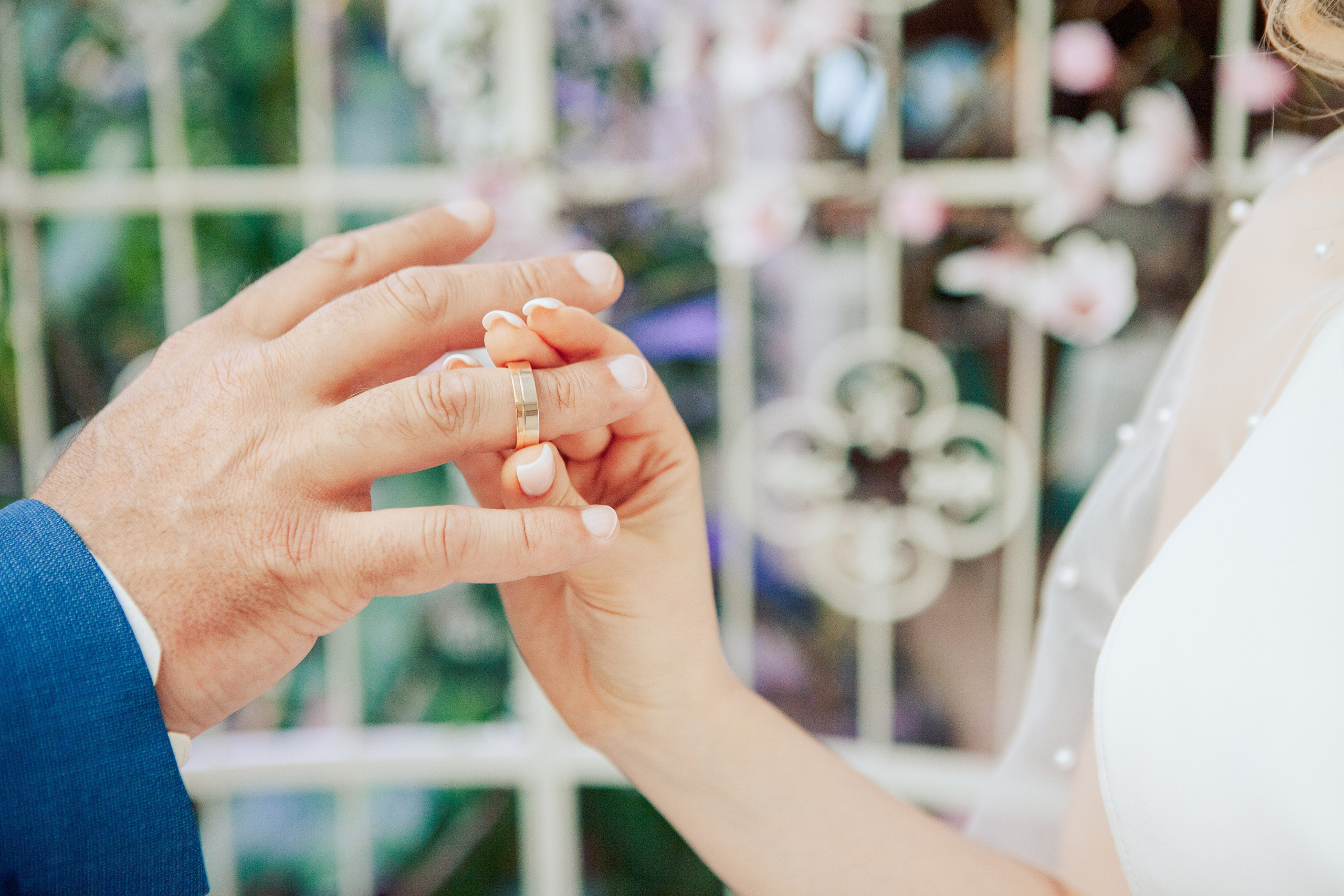 Фотосессия молодоженов на пляже Рублево. Фотограф Ольга Ефремова