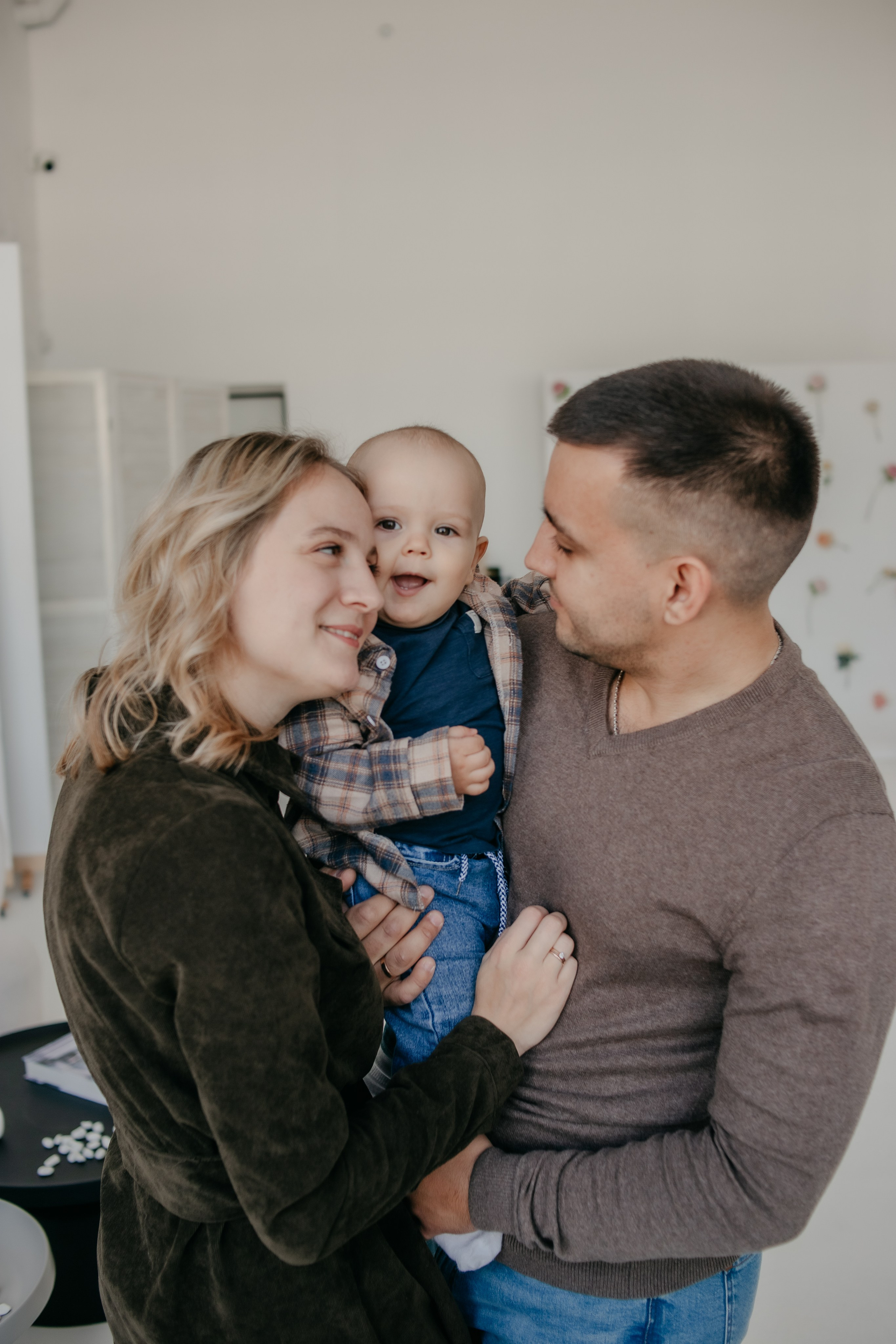 Евгений, Валерия, Макар. Фотограф Регина Крикунова г. Красноярск