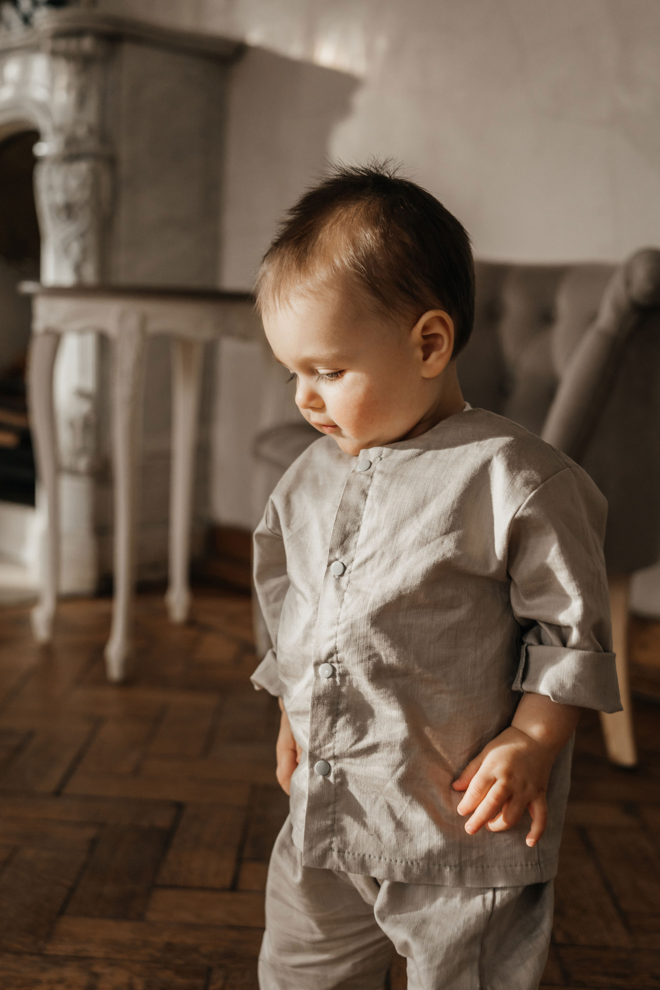 Маленькие ножки в читальне им. Пушкина. Ваш фотограф Вика Артемова