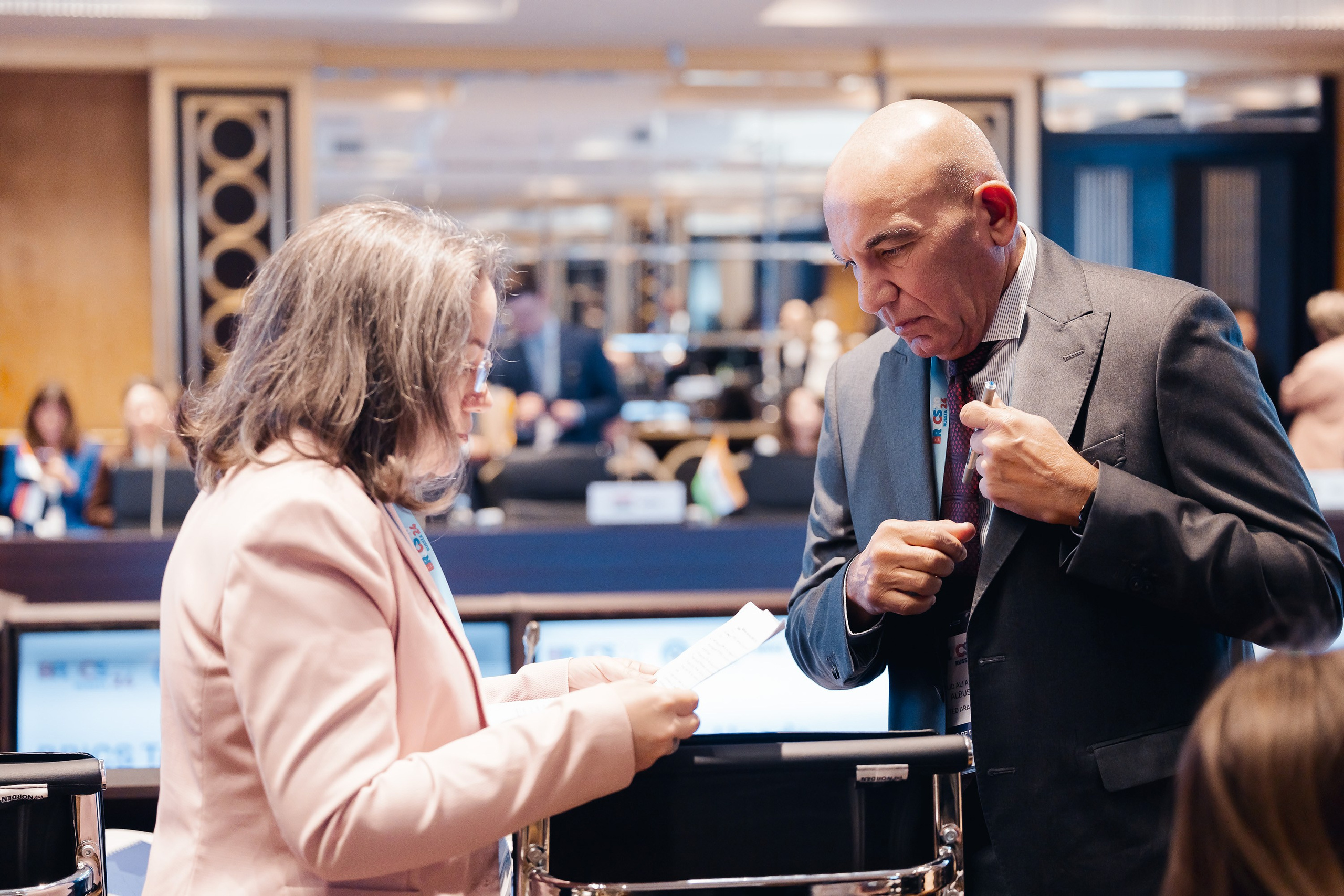 БРИКС ФНС. Parezhevphoto.ru