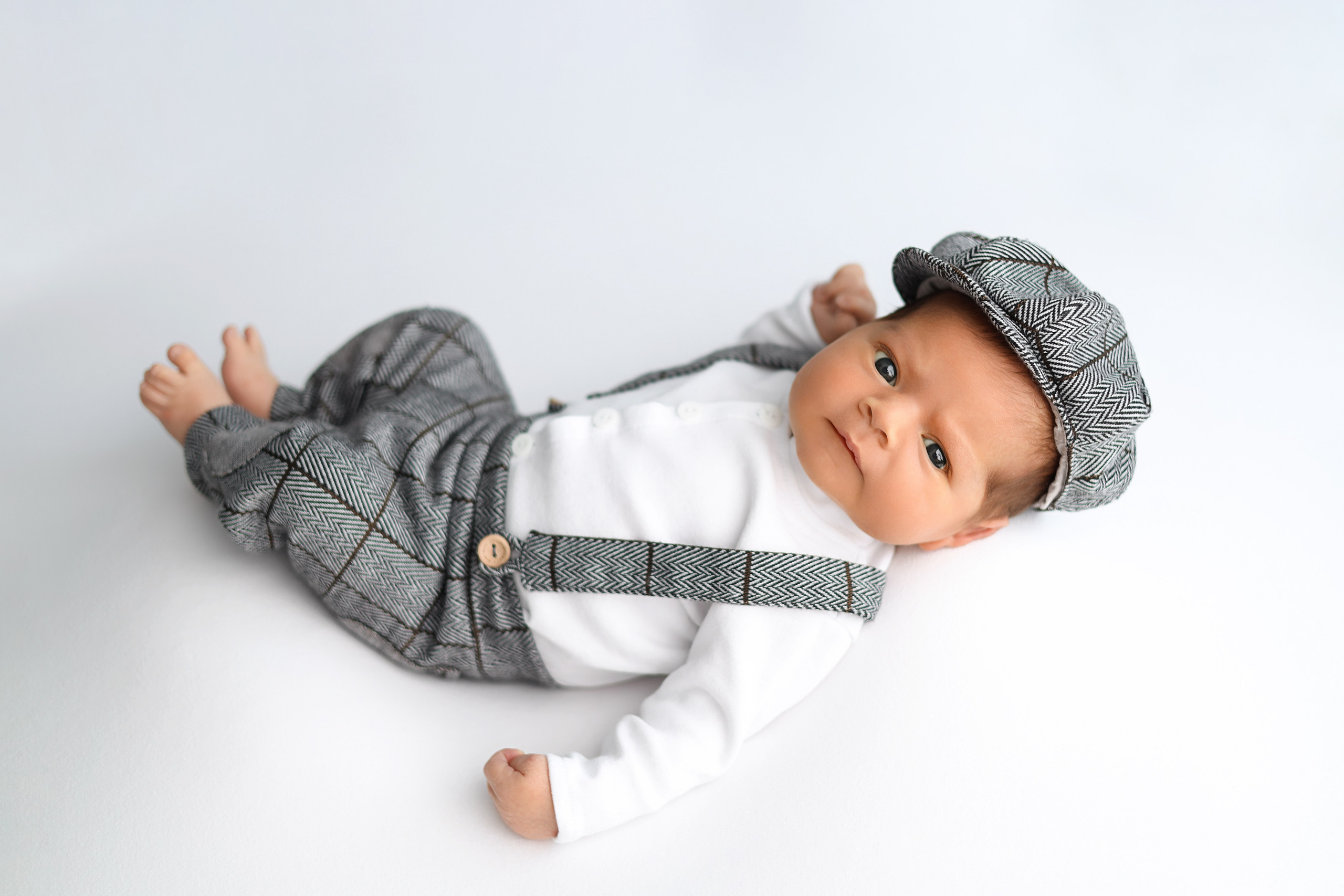 Ньюборн съемка Давида, максимальный пакет со стилем natural. Фотограф новорожденных Москва. Ньюборн фотограф Москва