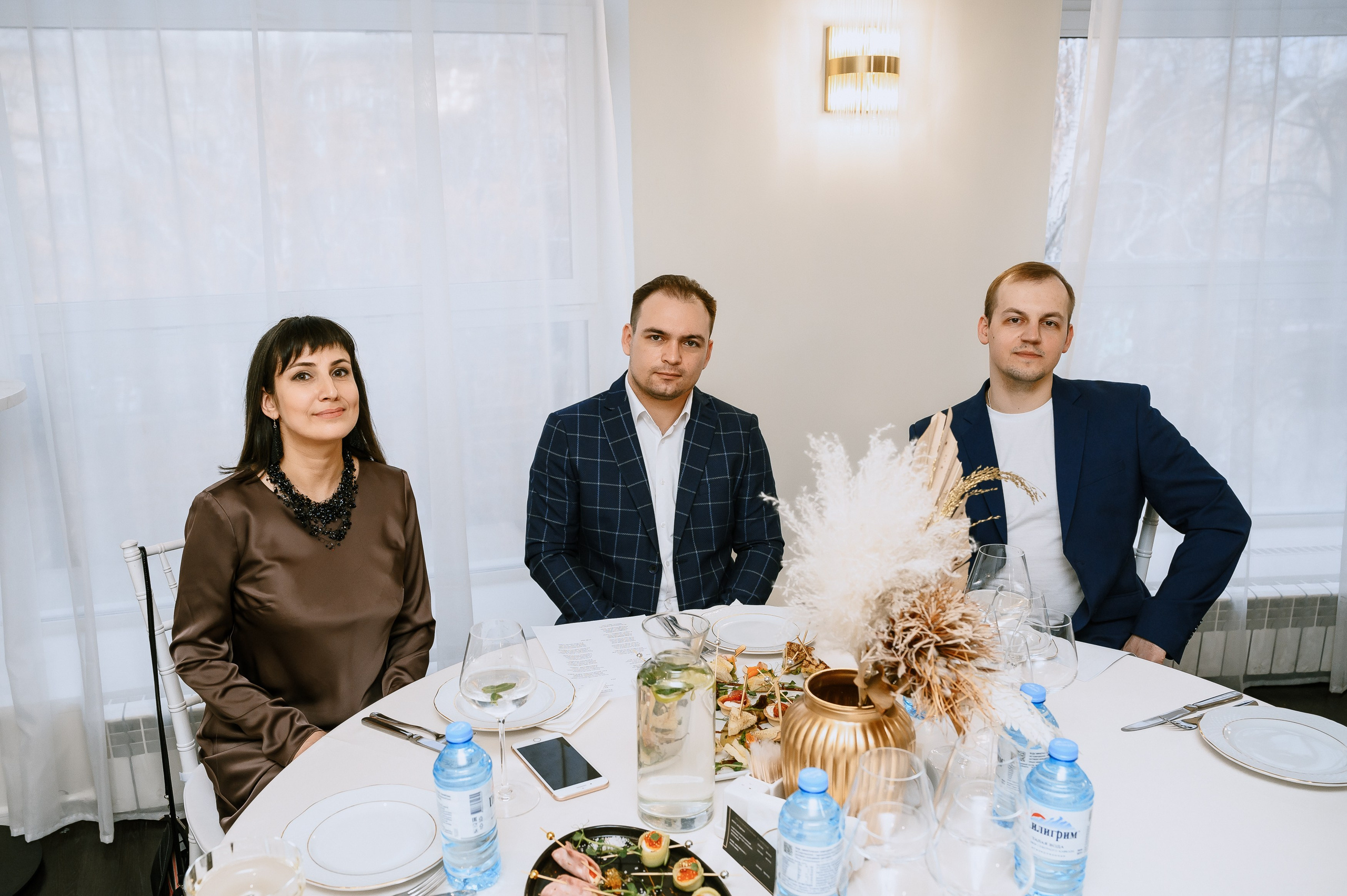 Поэтический вечер Ольги Любимовой. Свадебный и просто хороший фотограф в Челябинске