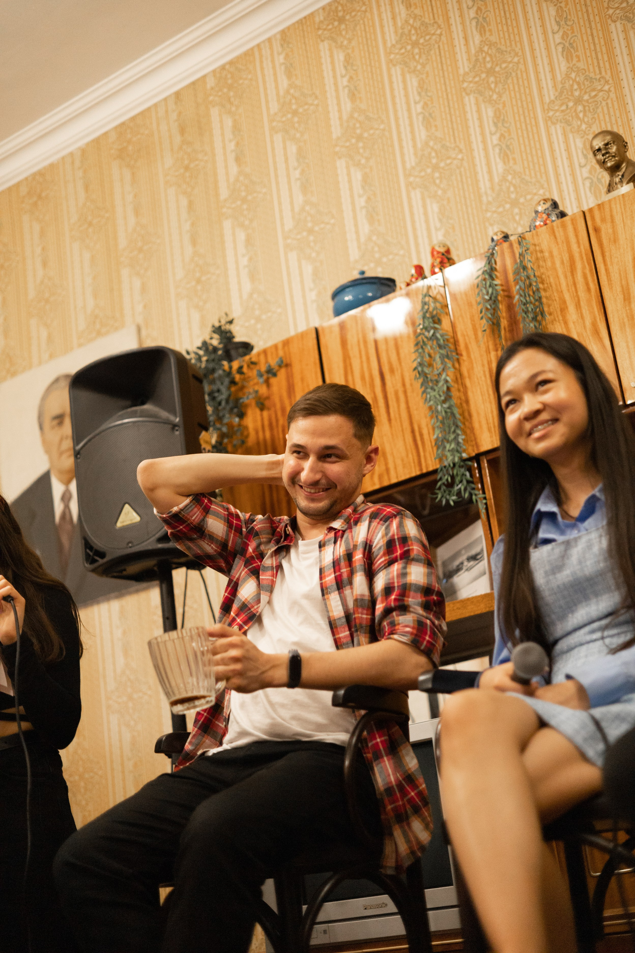 Кринжарина. Фотограф твоих воспоминаний | Алексей Алексеев