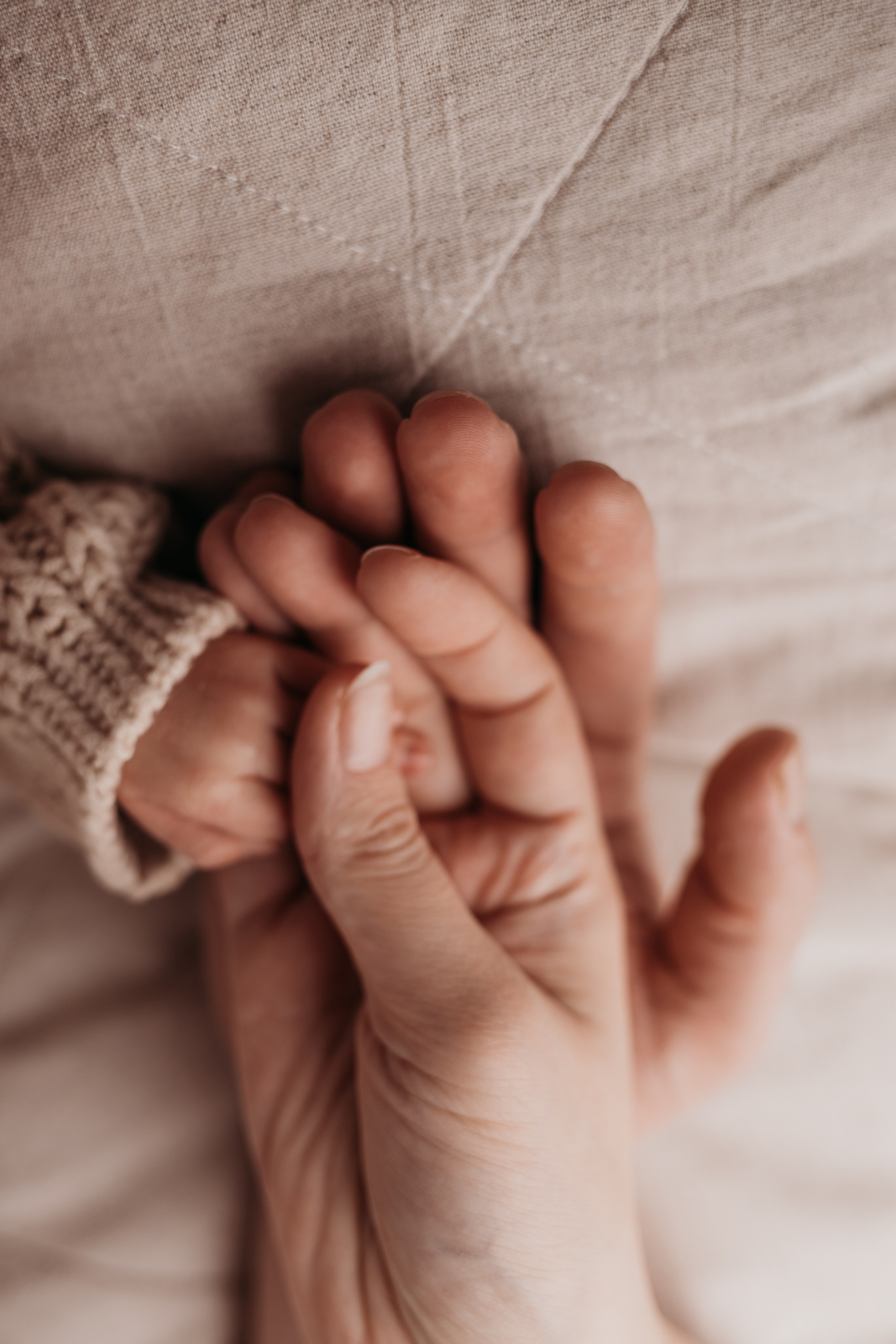 Newborn съемка в стиле Лайф. Фотограф новорожденных малышей в Омске и Омской области Эльвира Камаева