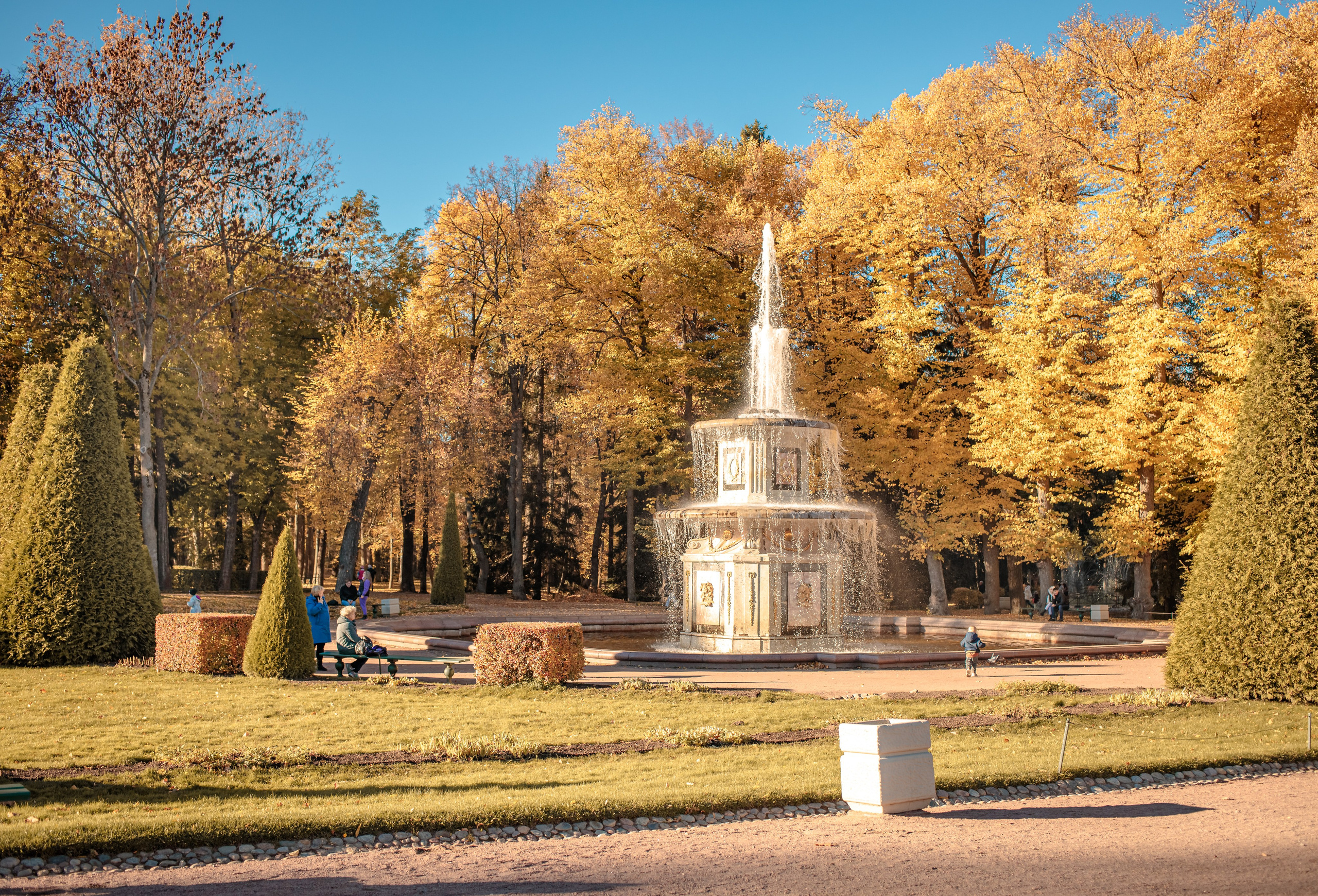 Петергоф нижний парк фото