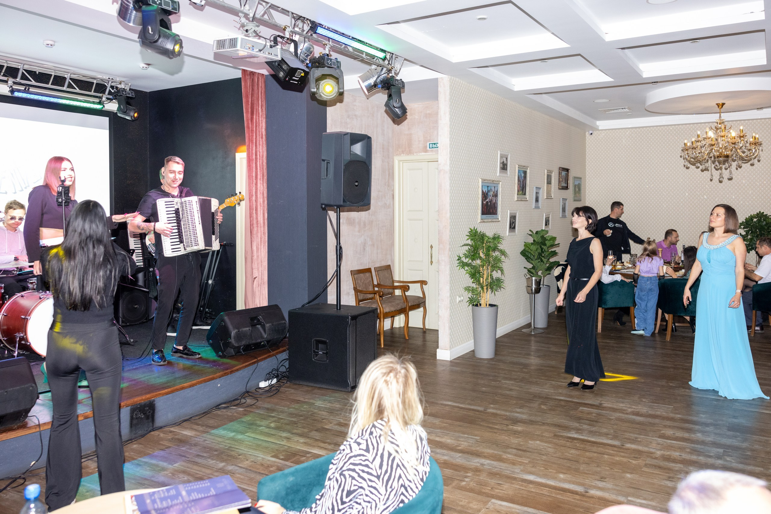 Юбилей в ресторане Тбилиси. Фотограф в Туле Крупский АнДРей. Фотостудия «КАДР71» в Туле
