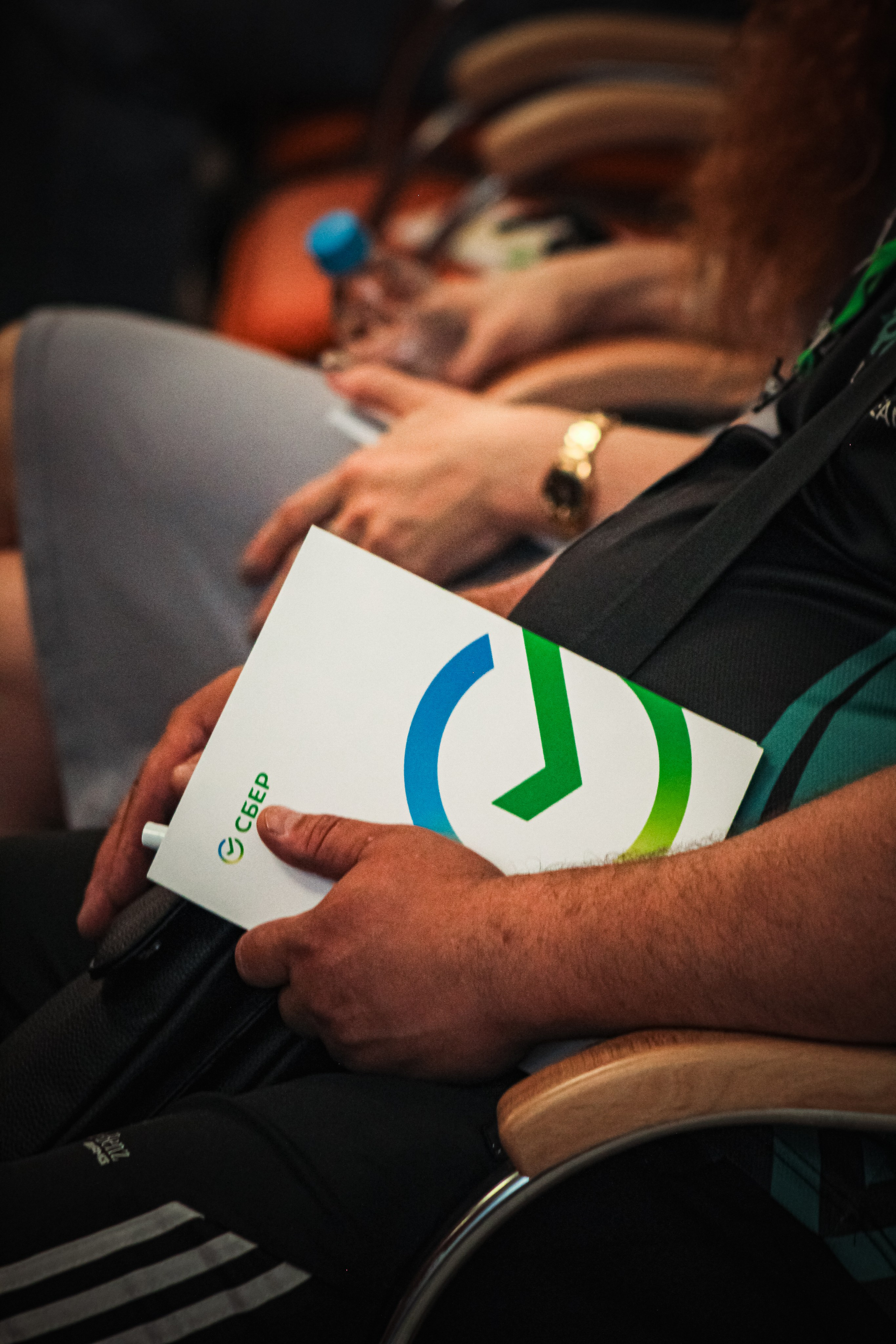 Сбер. Бизнес-завтрак. Илья Чемис — Фотограф в Мариуполе