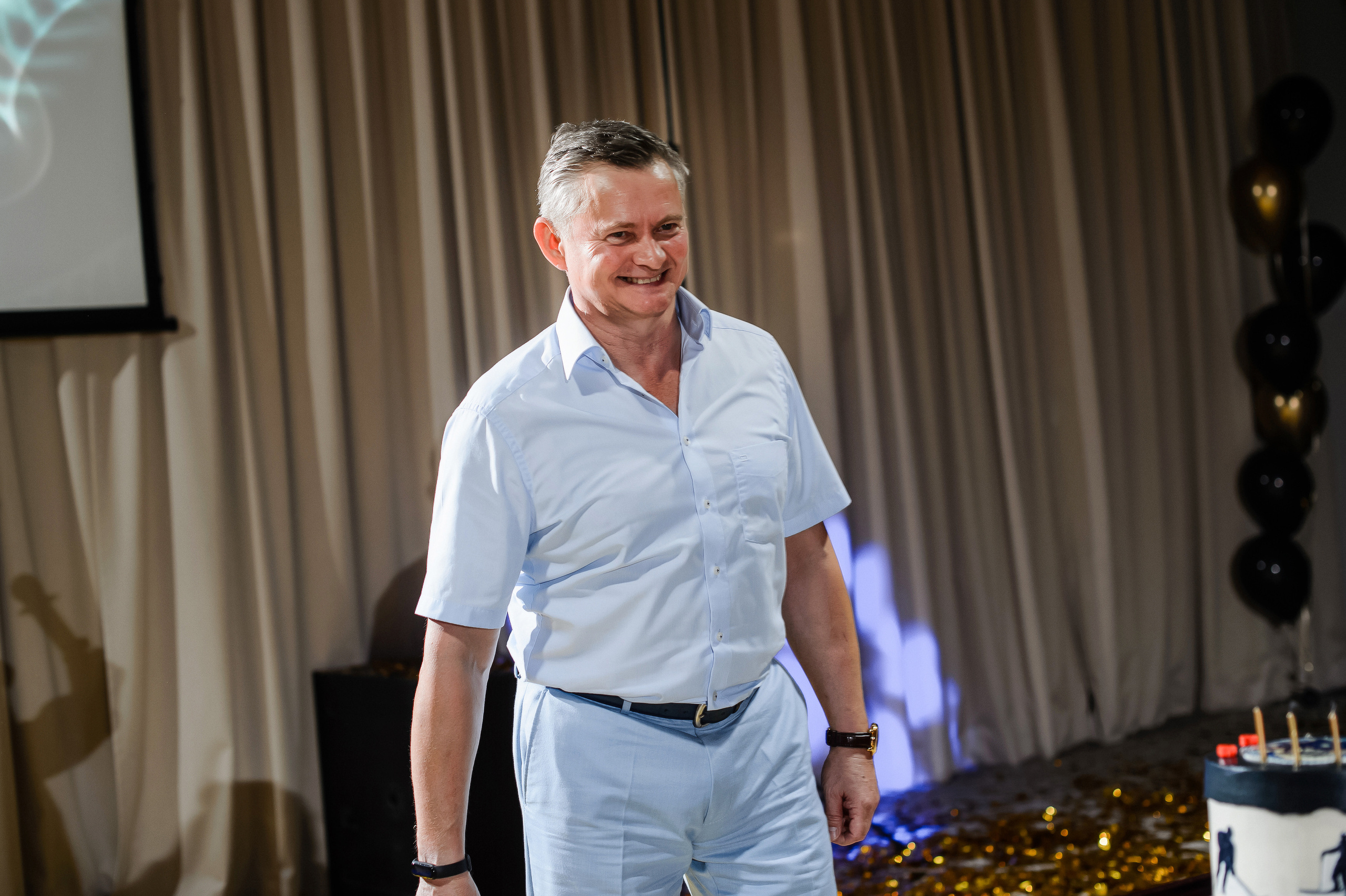 День Рождения главы семьи и директора компании. Фотограф Владивосток. Игорь Кирсанов