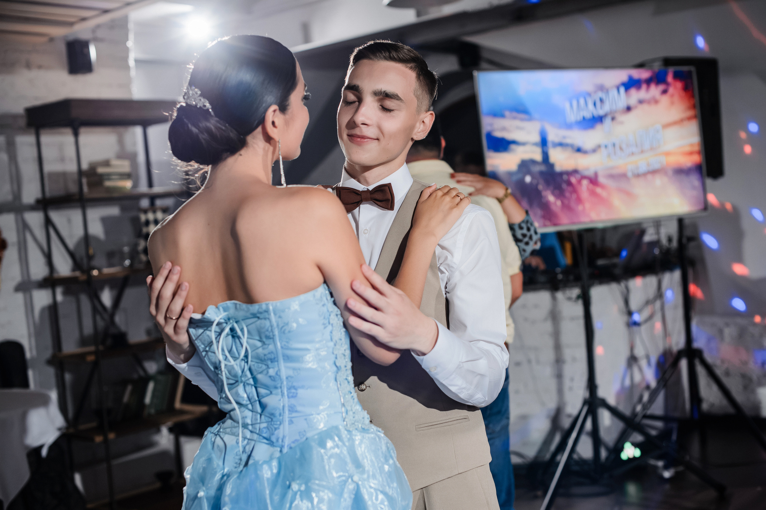 Роза Макс. Яркая свадьба с эпичным финалом. Фотограф Владивосток. Игорь Кирсанов