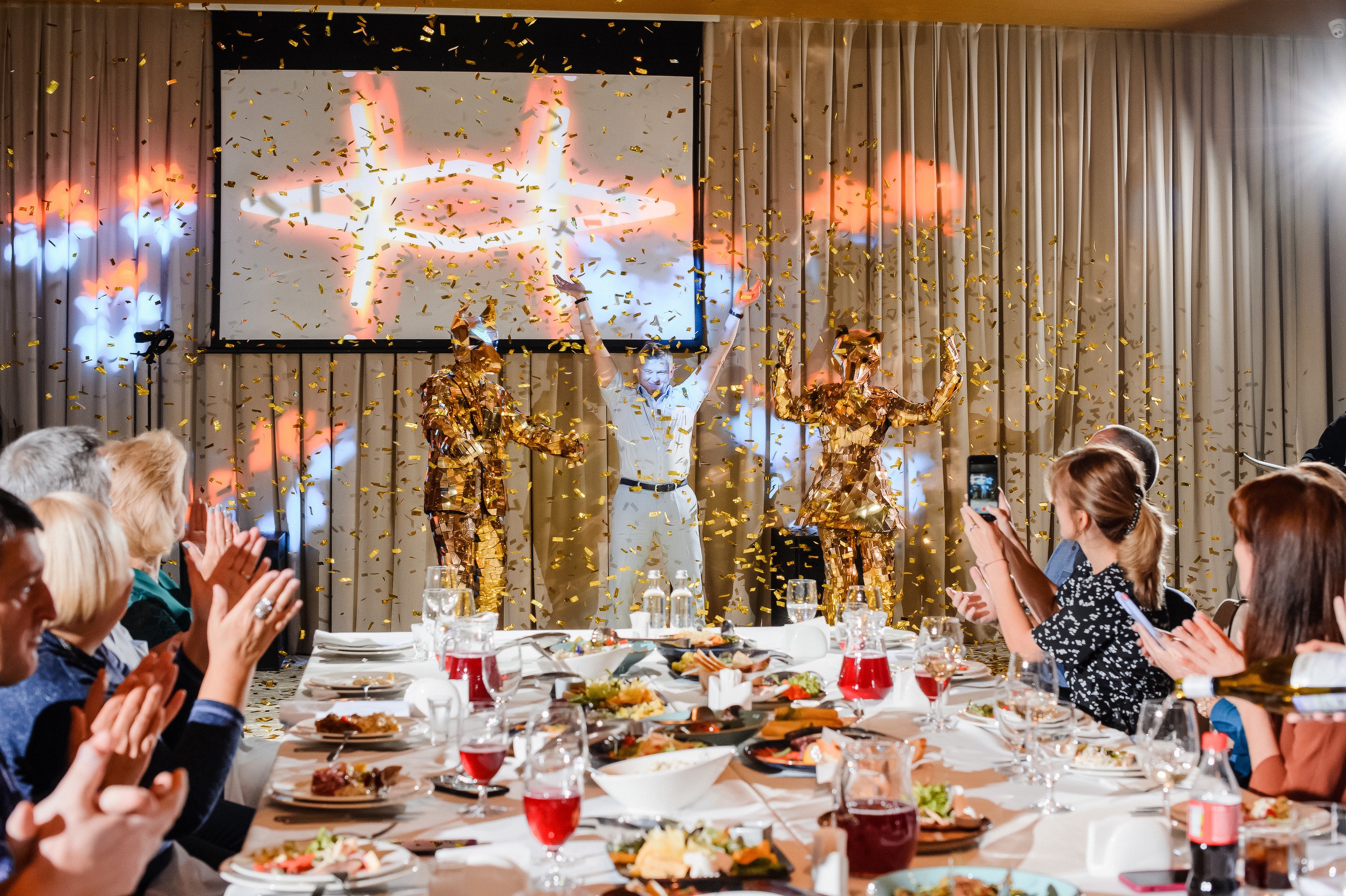 День Рождения главы семьи и директора компании. Фотограф Владивосток. Игорь Кирсанов