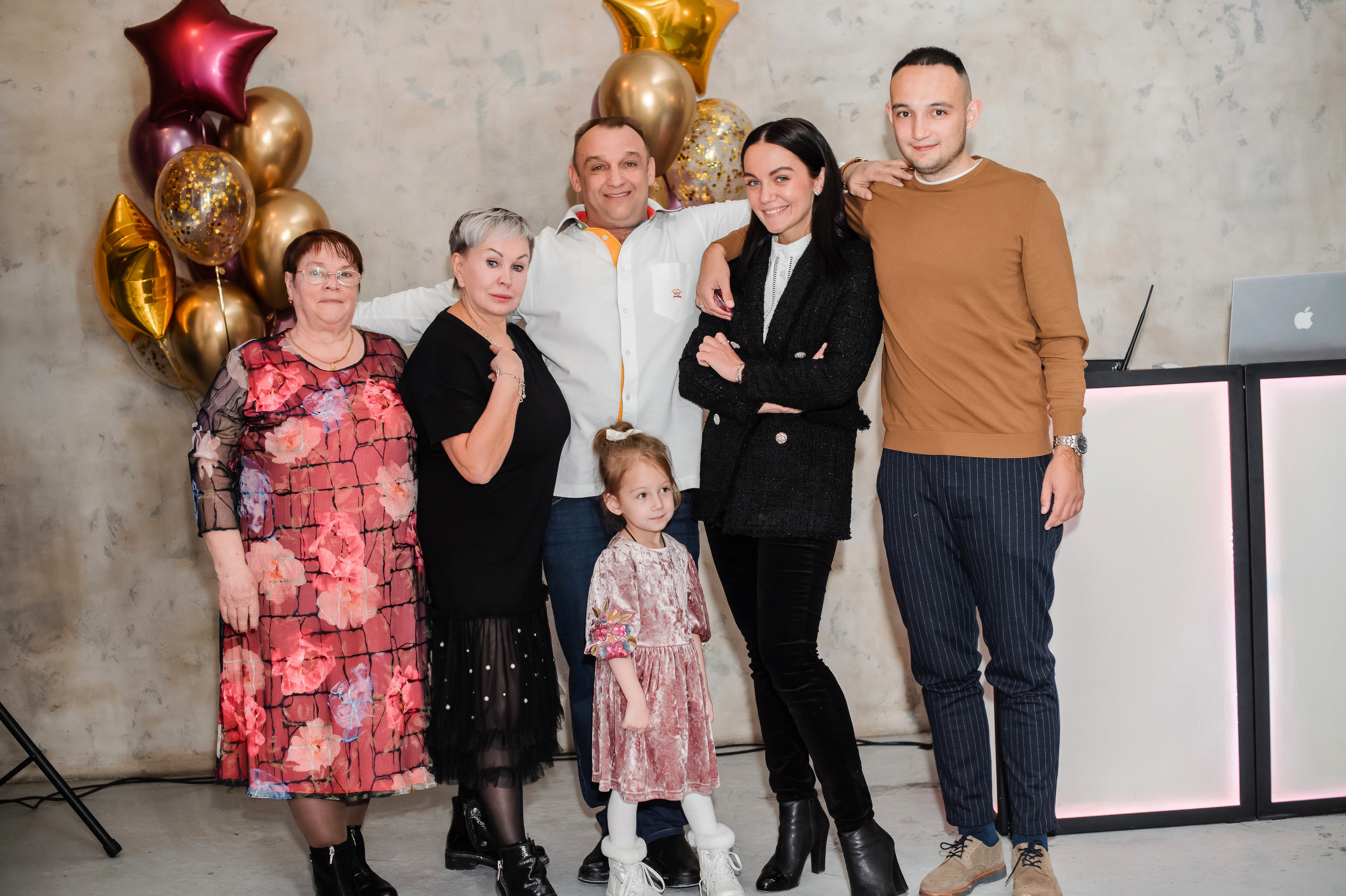 Теплый, уютный юбилей. Фотограф Владивосток. Игорь Кирсанов