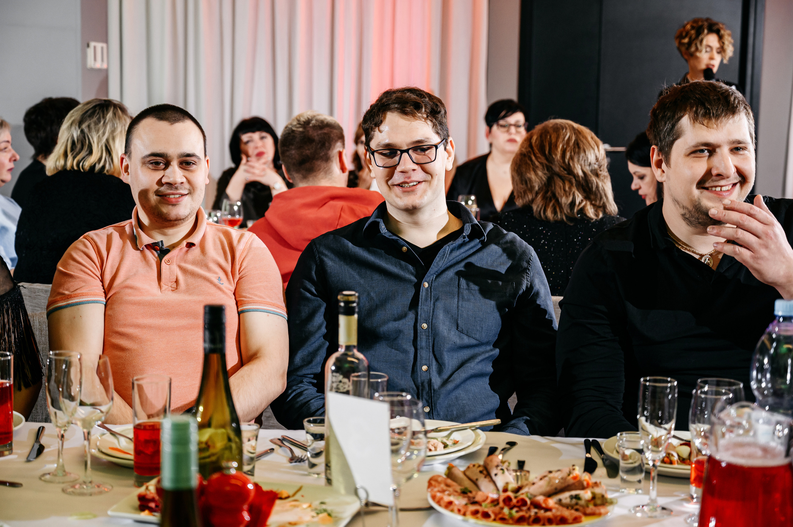 Корпоратив МебельГрад. Фотограф Владивосток. Игорь Кирсанов