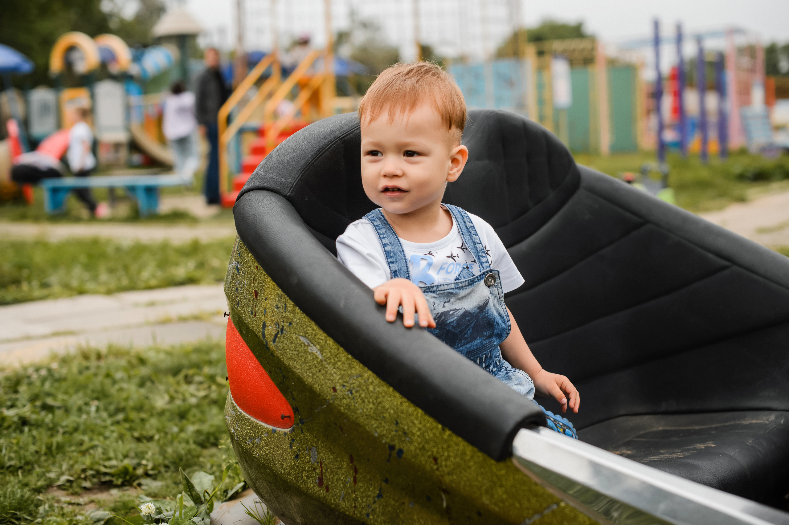 Прогулка с карапузом в парке минного городка. Фотограф Владивосток. Игорь Кирсанов