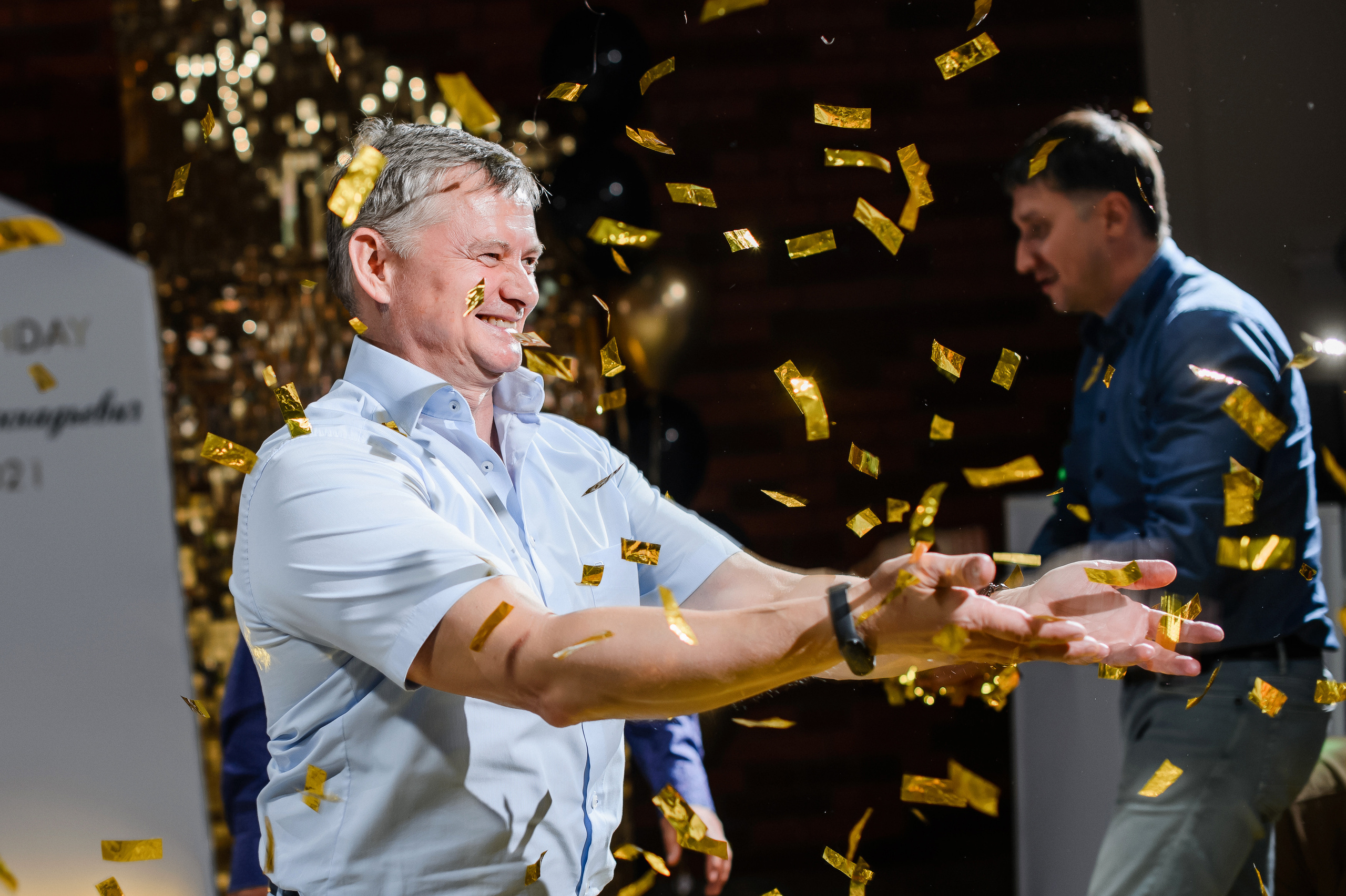 День Рождения главы семьи и директора компании. Фотограф Владивосток. Игорь Кирсанов