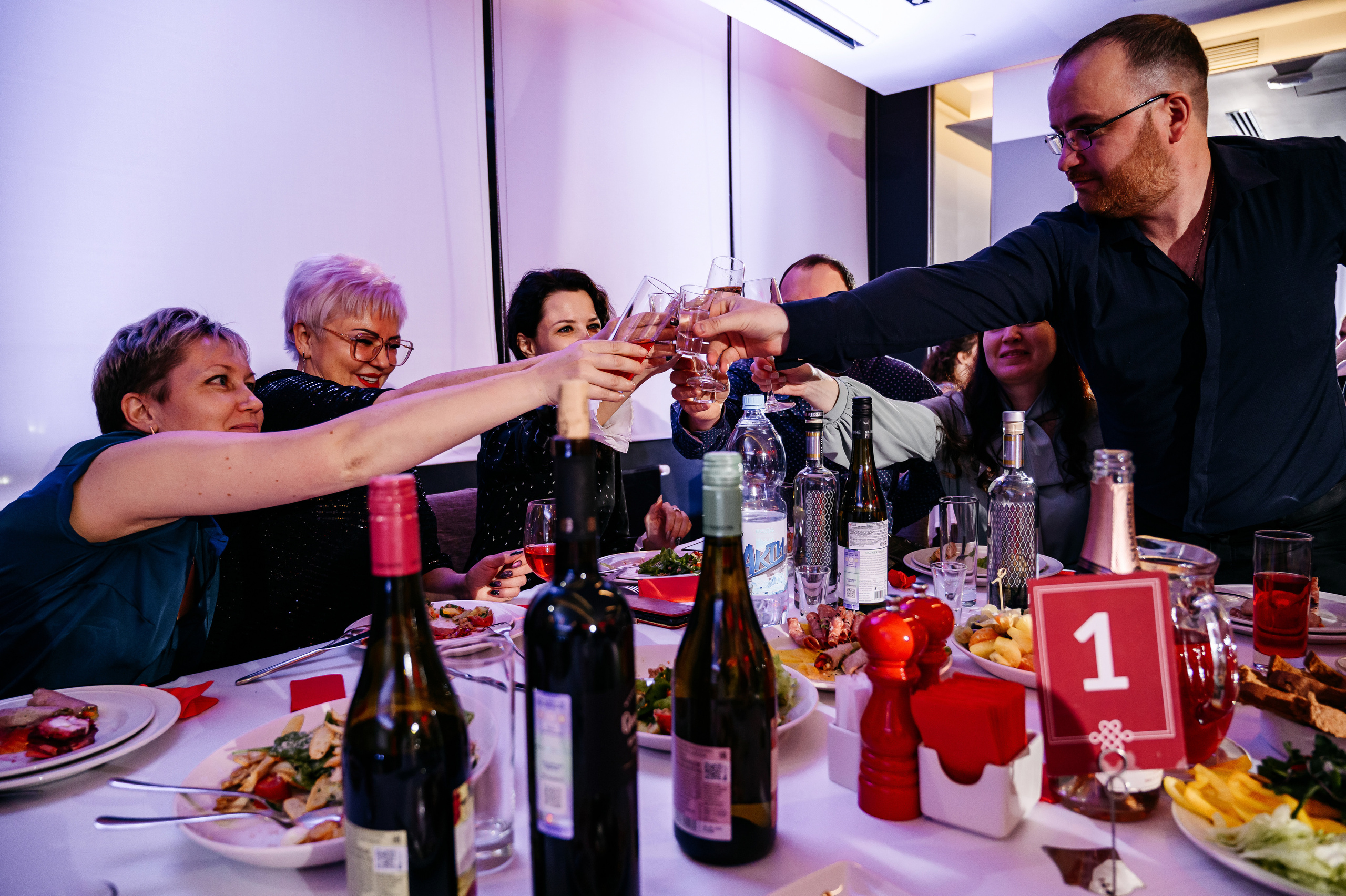 Корпоратив МебельГрад. Фотограф Владивосток. Игорь Кирсанов