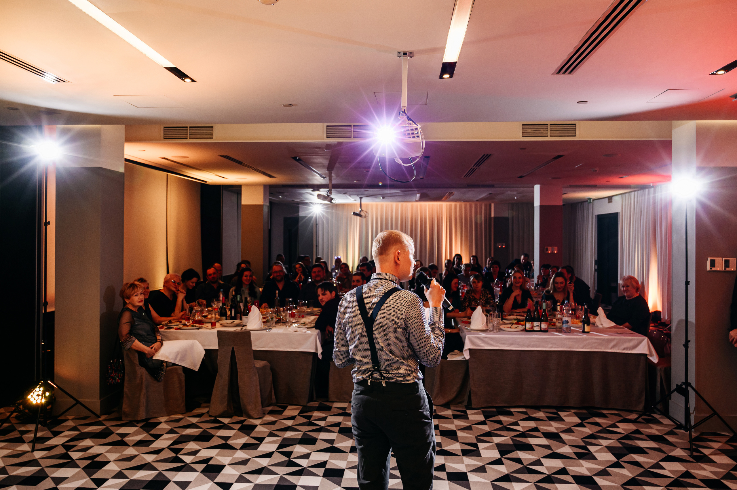 Корпоратив МебельГрад. Фотограф Владивосток. Игорь Кирсанов