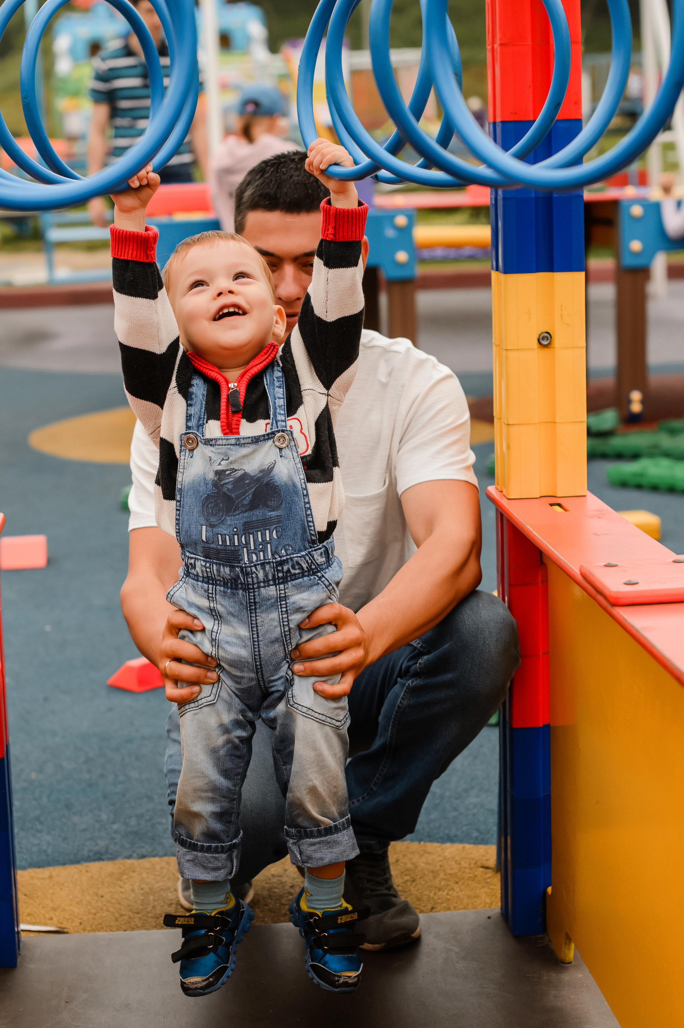Прогулка с карапузом в парке минного городка. Фотограф Владивосток. Игорь Кирсанов