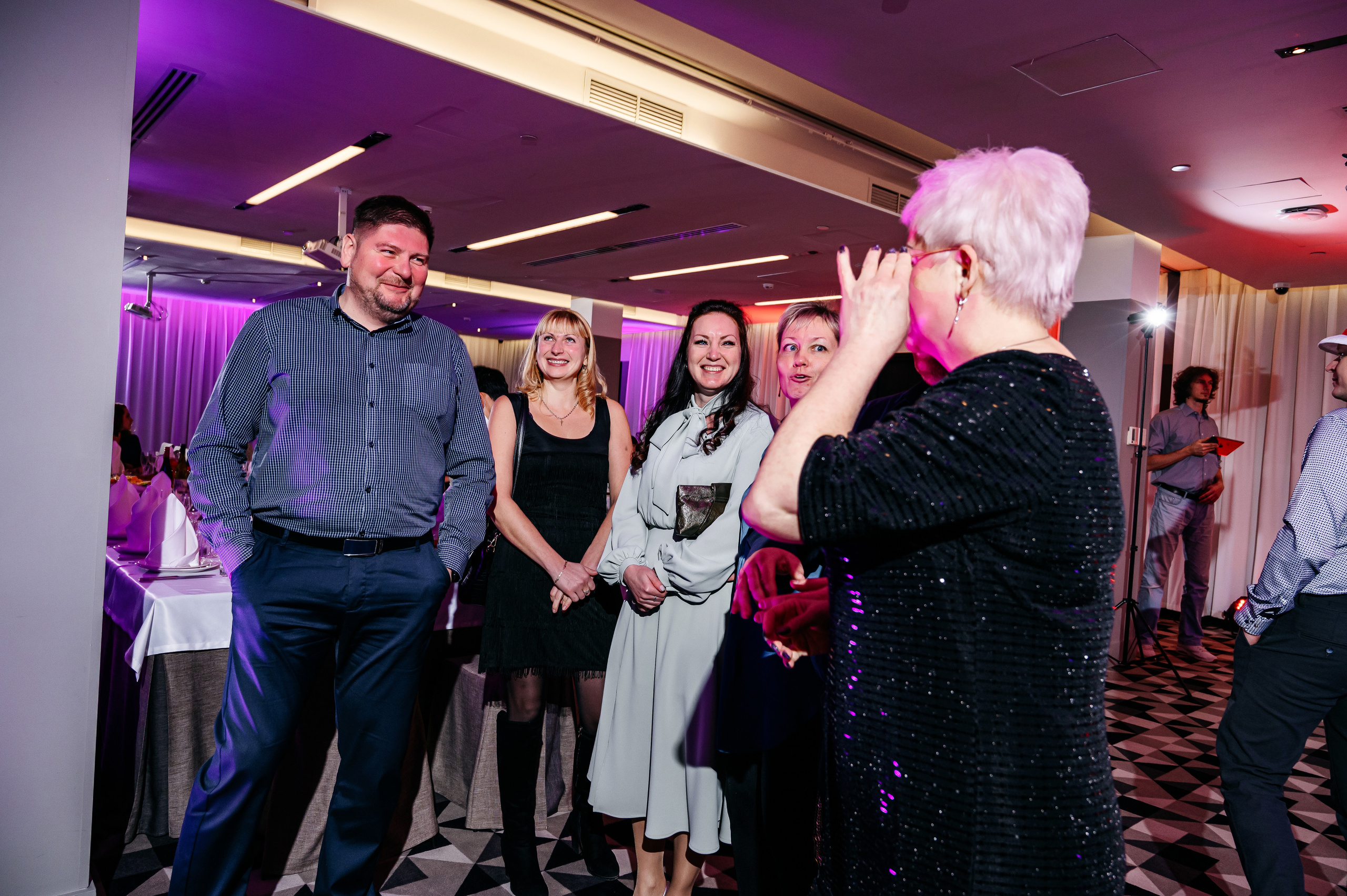 Корпоратив МебельГрад. Фотограф Владивосток. Игорь Кирсанов