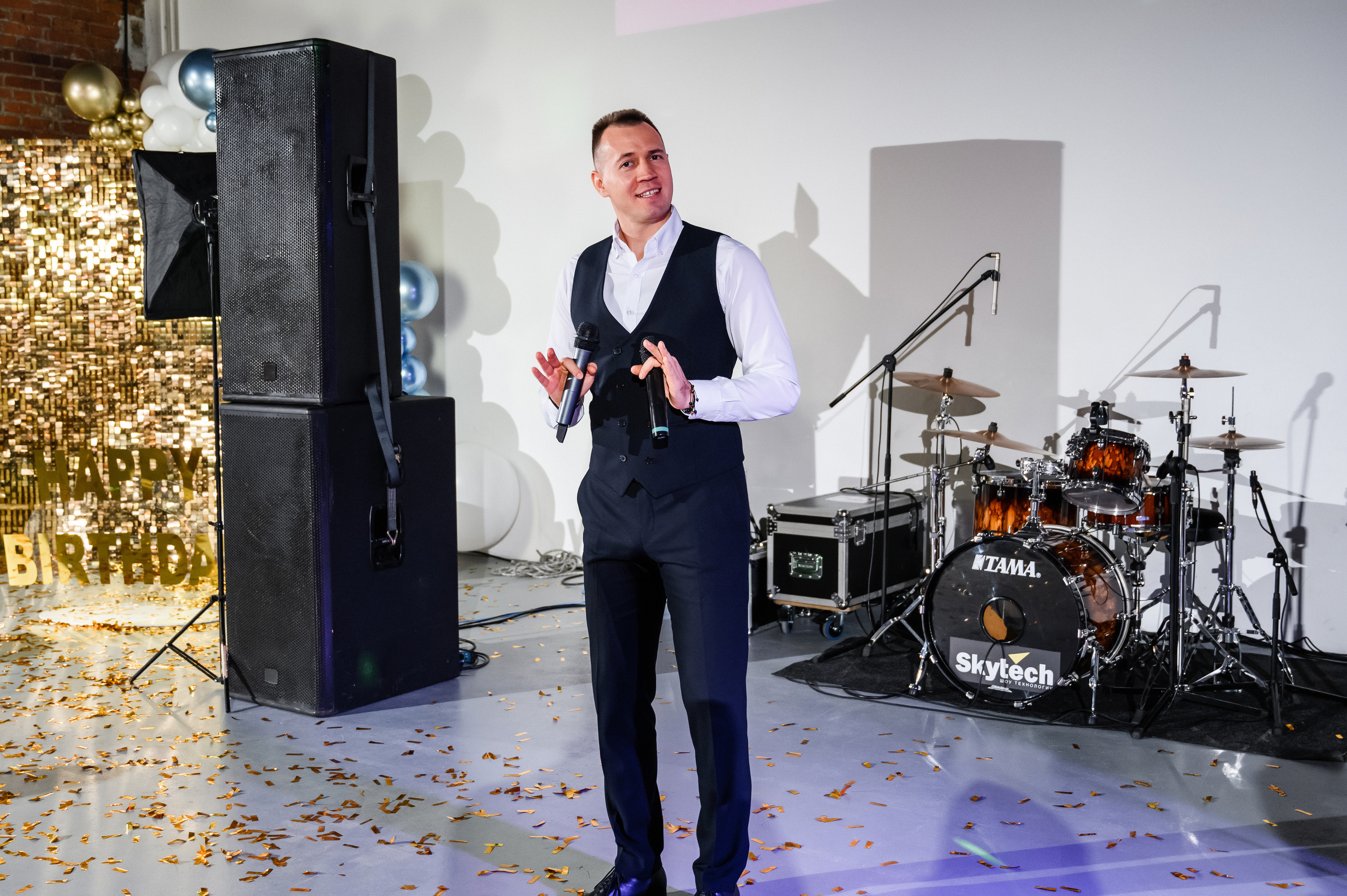 Мальчик становится совершенно несносен, когда приближается к 50ти годам. Фотограф Владивосток. Игорь Кирсанов