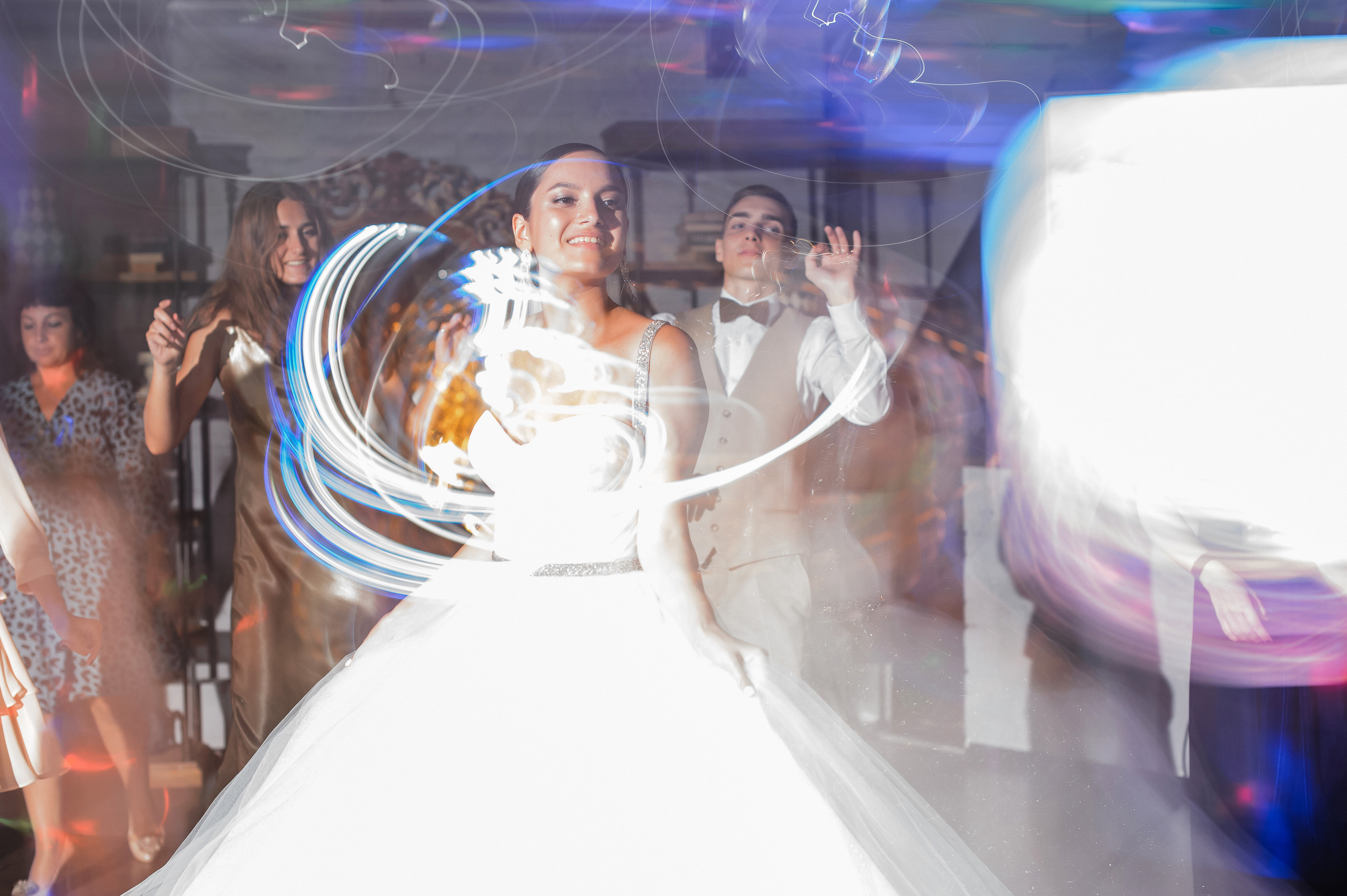 Роза Макс. Яркая свадьба с эпичным финалом. Фотограф Владивосток. Игорь Кирсанов