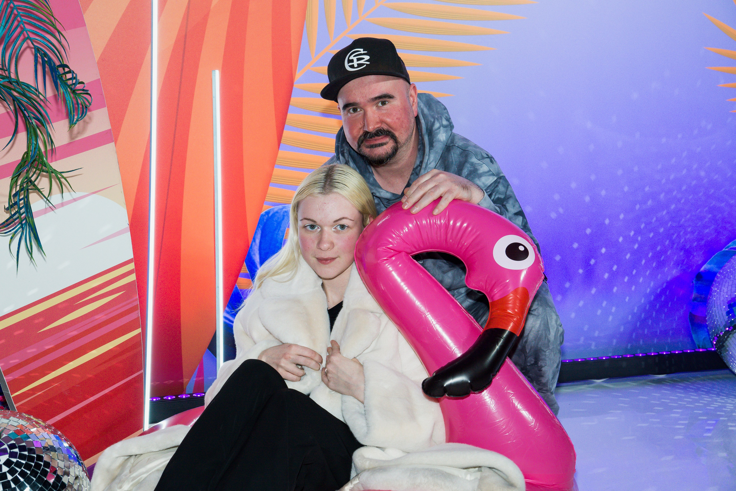 МТС корпоратив Гавайская вечеринка. Фотограф