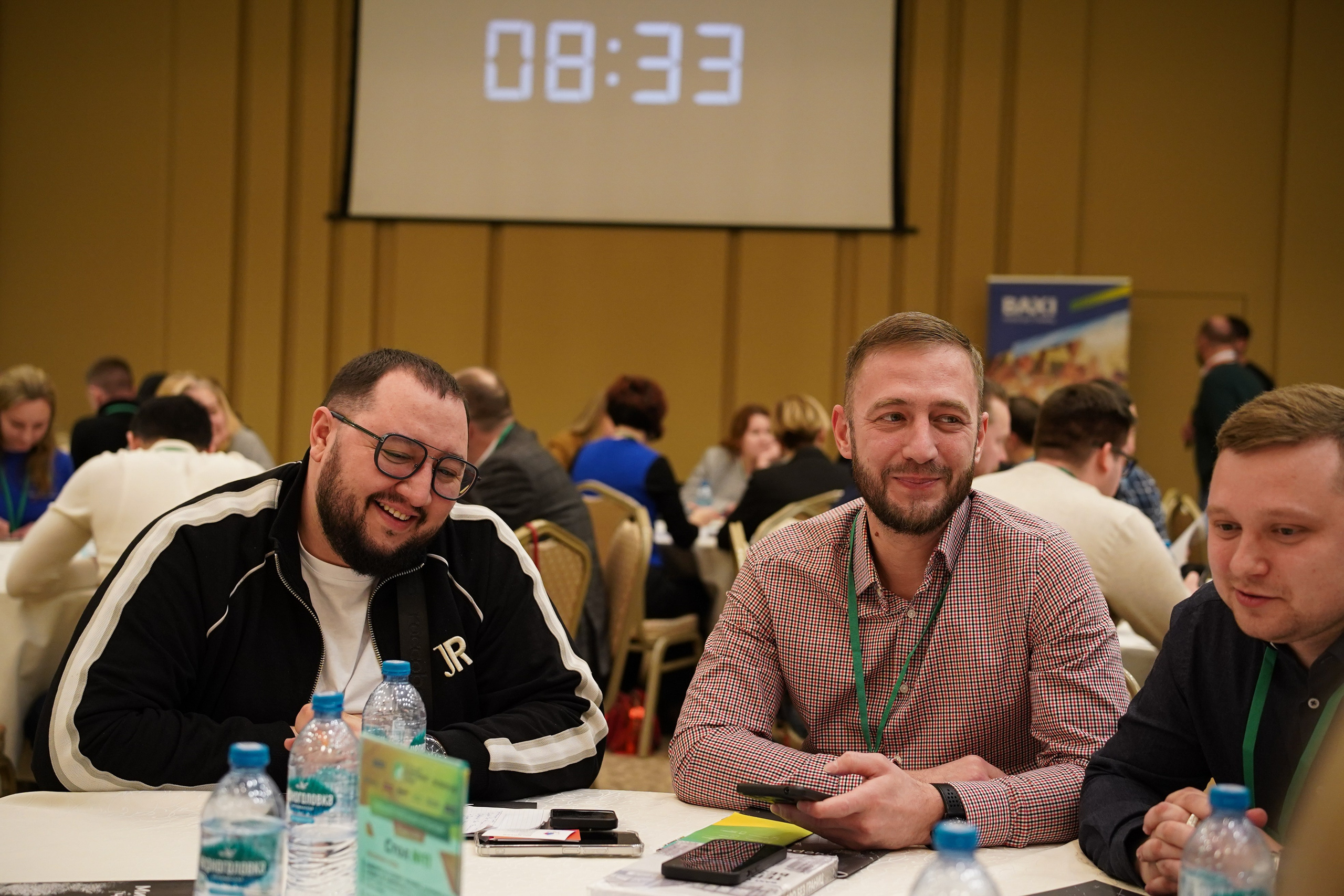 Малоэтажная страна конференция. Фотограф