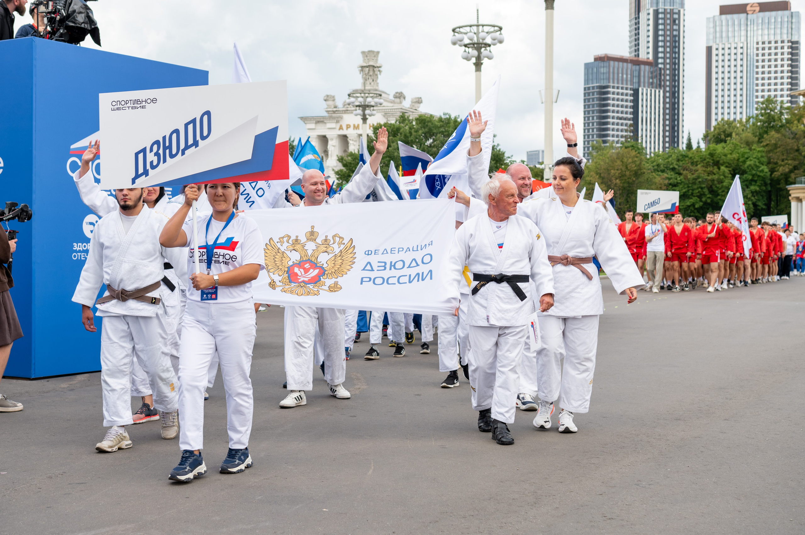 Спортивное шествие посвященное Дню физкультурника!. Детский и семейный фотограф г. Москва Оксана Катаджи