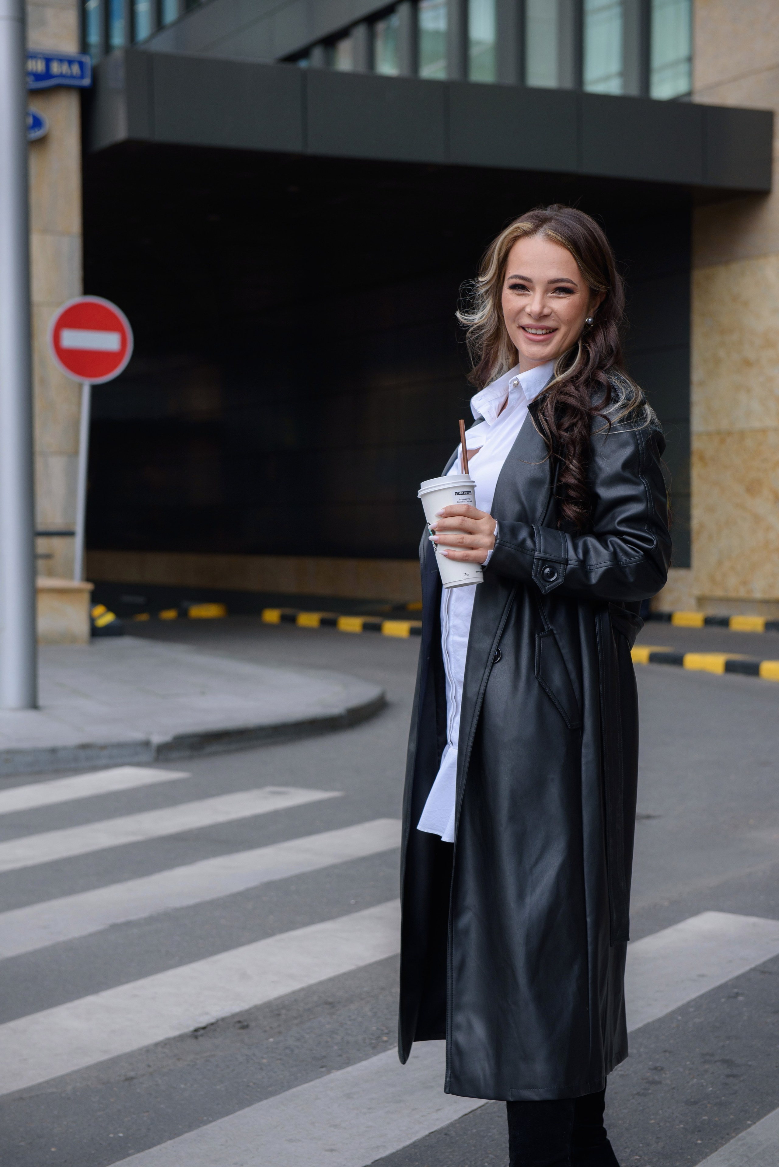 Луиза, фотопрогулка. Бренд-фотограф для экспертов и блогеров в Москве Влада Горбовская