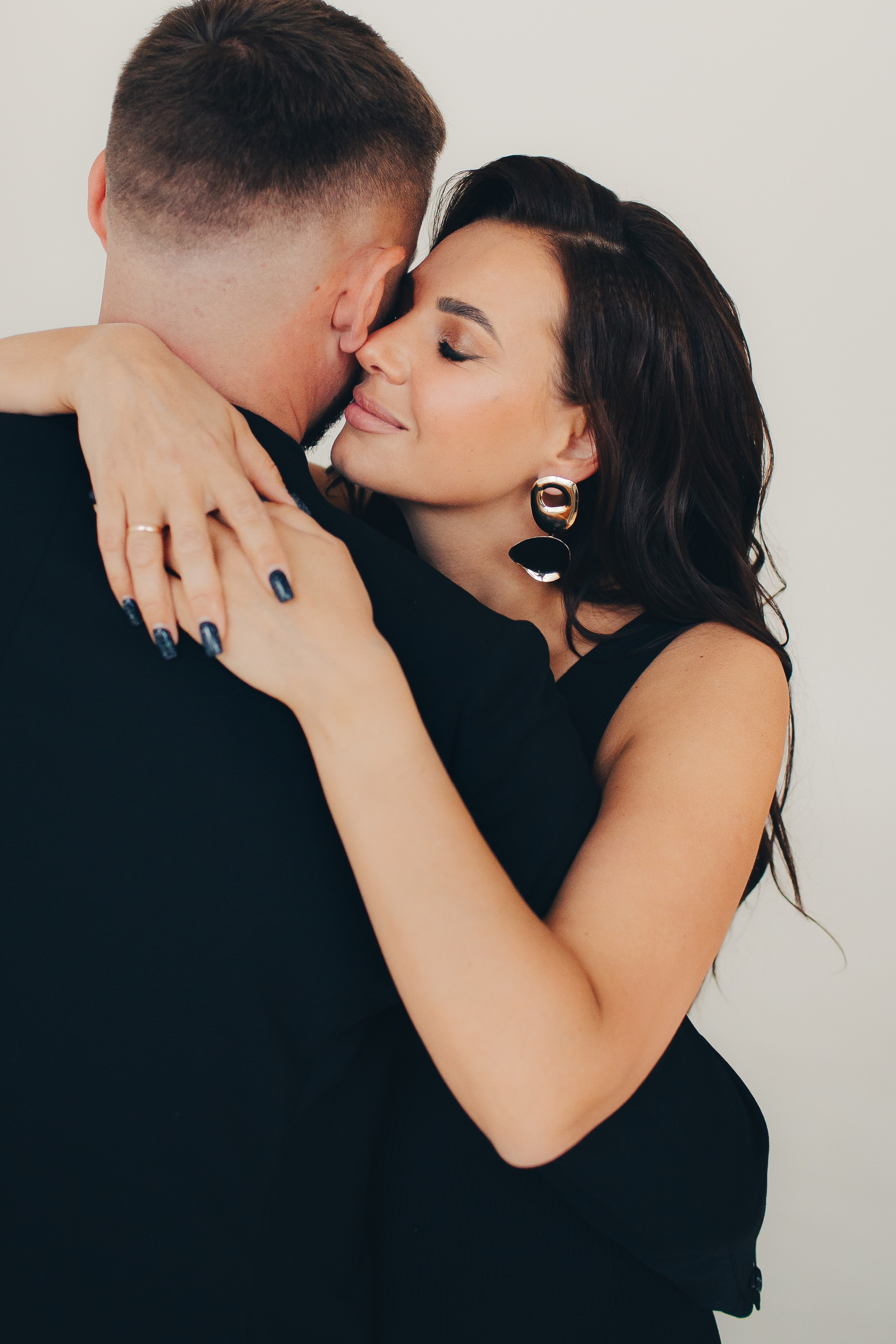 Семейная съёмка на белом фоне. Фотограф Евгения Мальцева, Архангельск