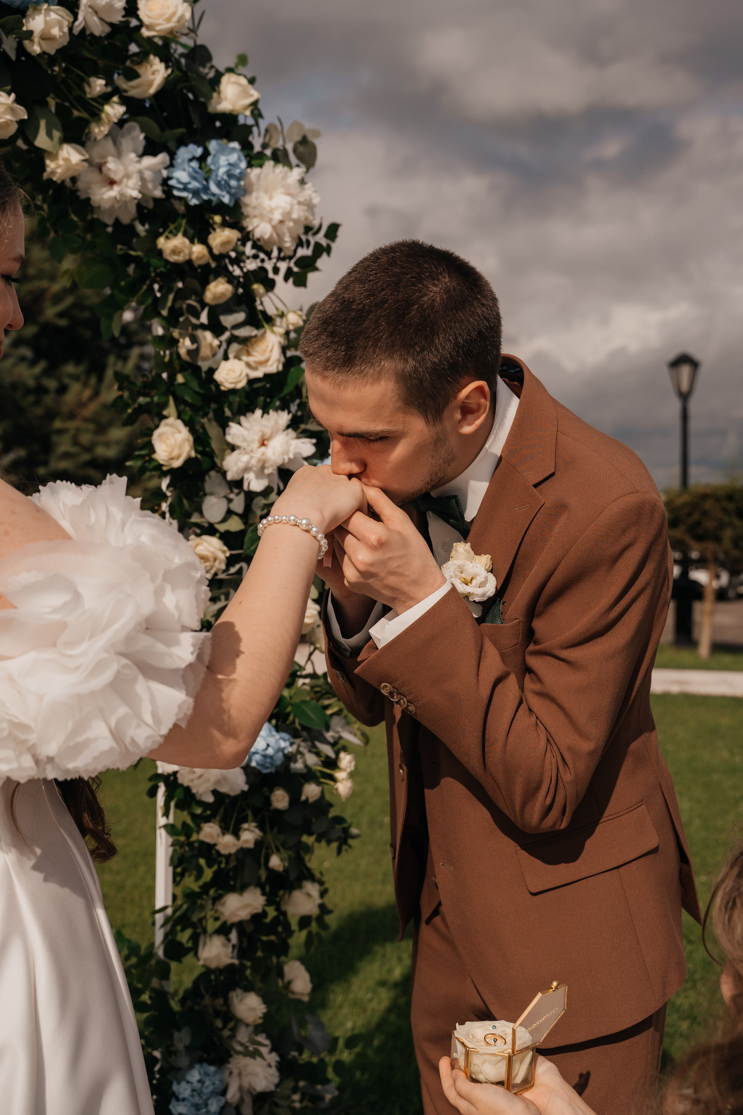 Wedding «Laugh and cry». Свадебные фотограф и видеограф Наталья и Анатолий Новиковы СПб