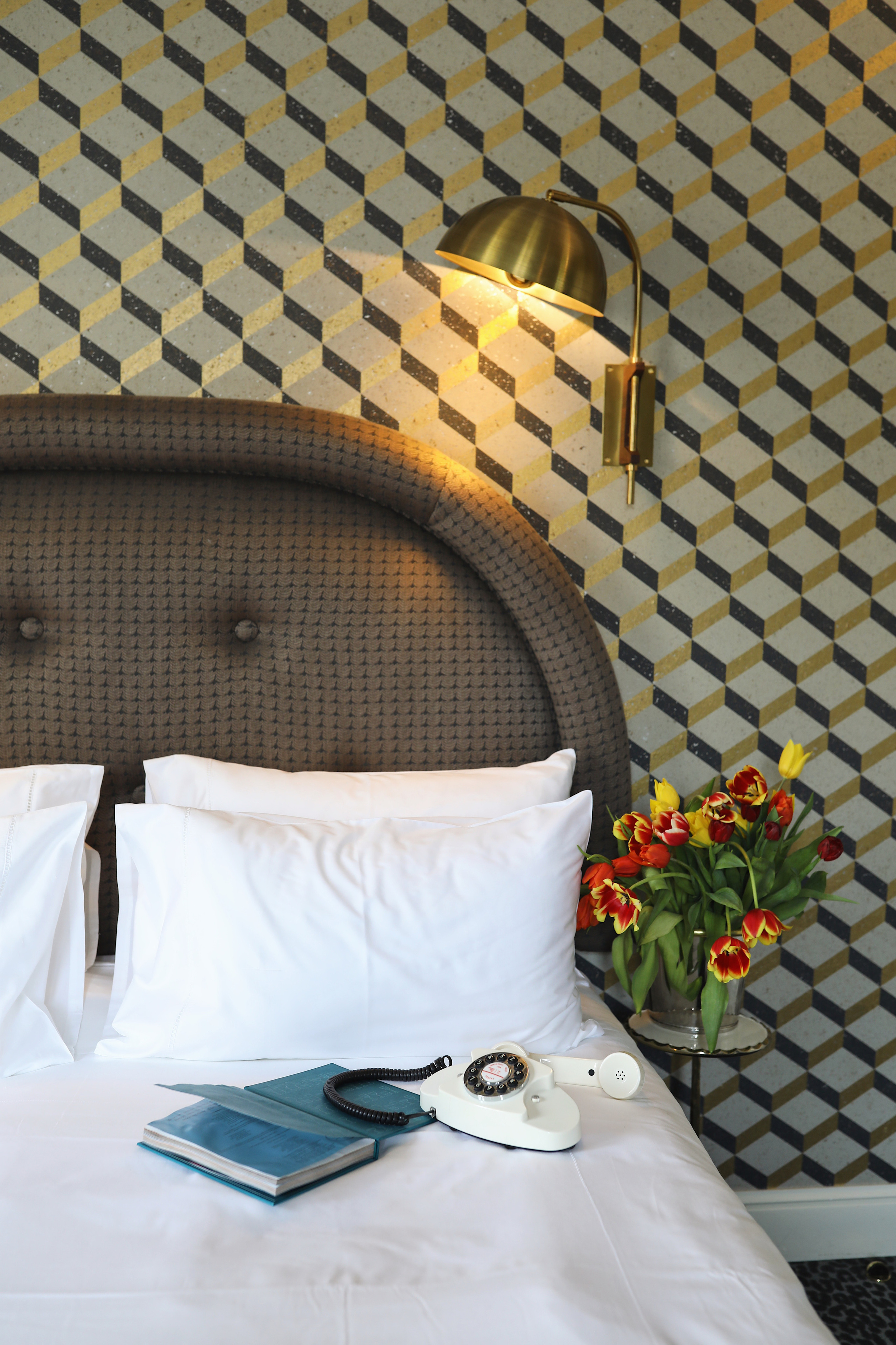 Pigalle. Контент фотограф в Санкт-Петербурге Иванова Юлия