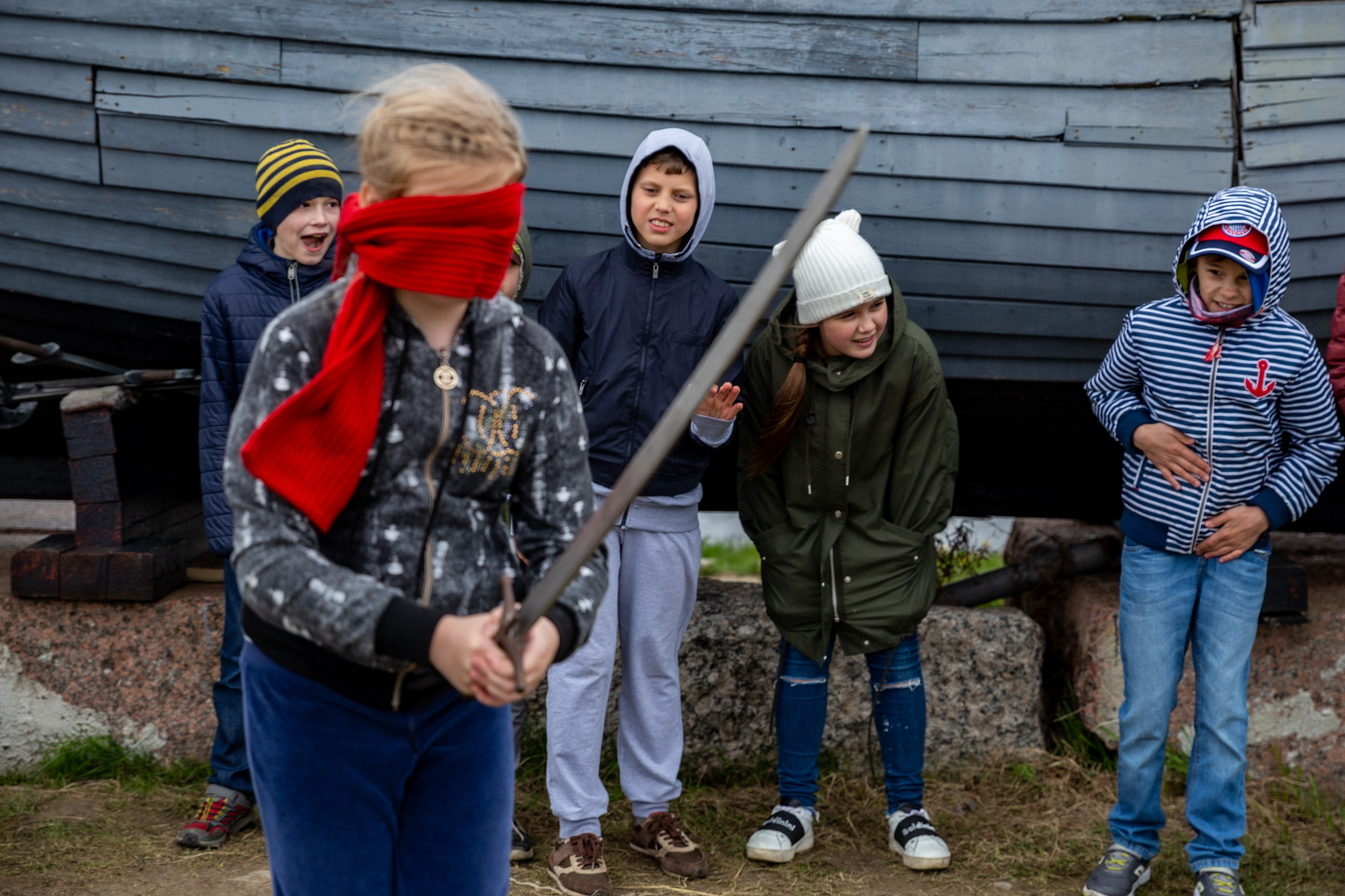 Выпускной 4 класс. Форд Боярд. Фотограф в Санкт-Петербурге Закута Ольга
