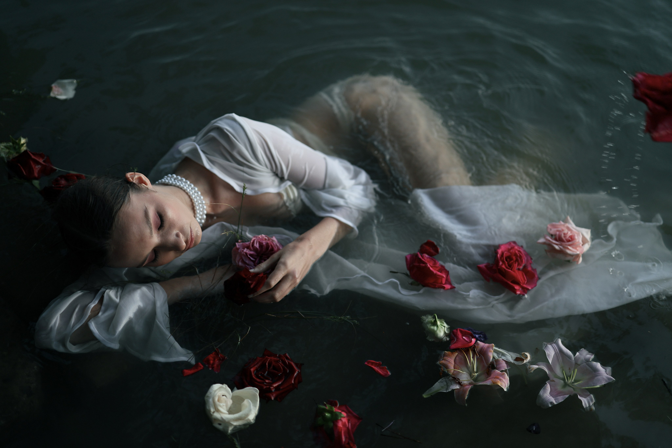 Фотосессия в воде для Натали. Свадебный и семейный фотограф в Абхазии Жанна Соснина