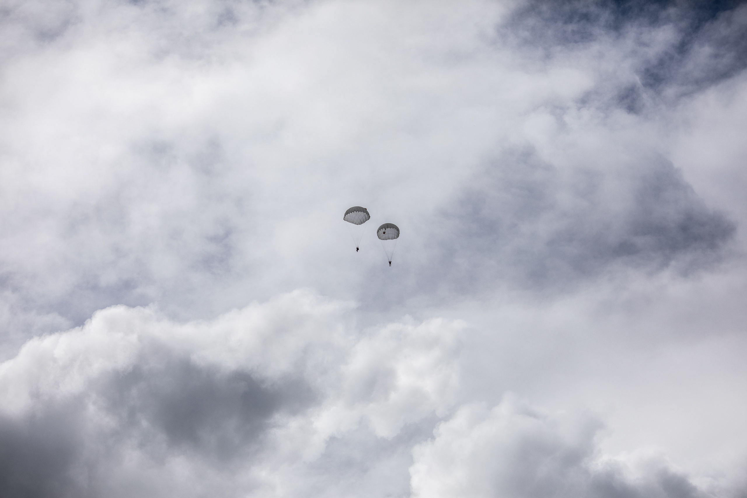 УЗСТ- Корпоративный тимбилдинг на аэродроме. Репортажный и свадебный фотограф в Челябинске Елисеев Павел