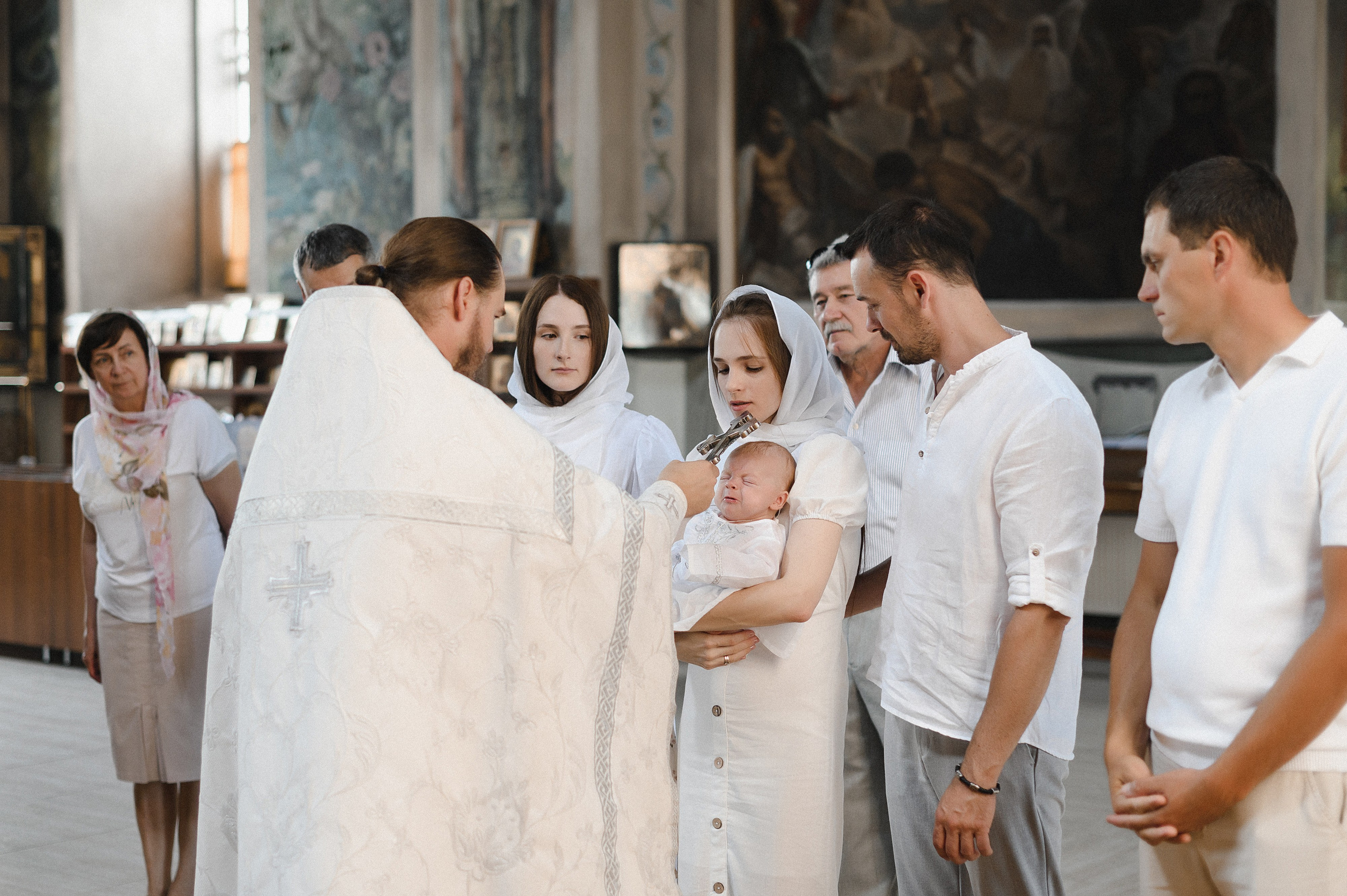 Крещение Матвея Храм с. Троицкое. Свадебный и семейный фотограф Мария Ан
