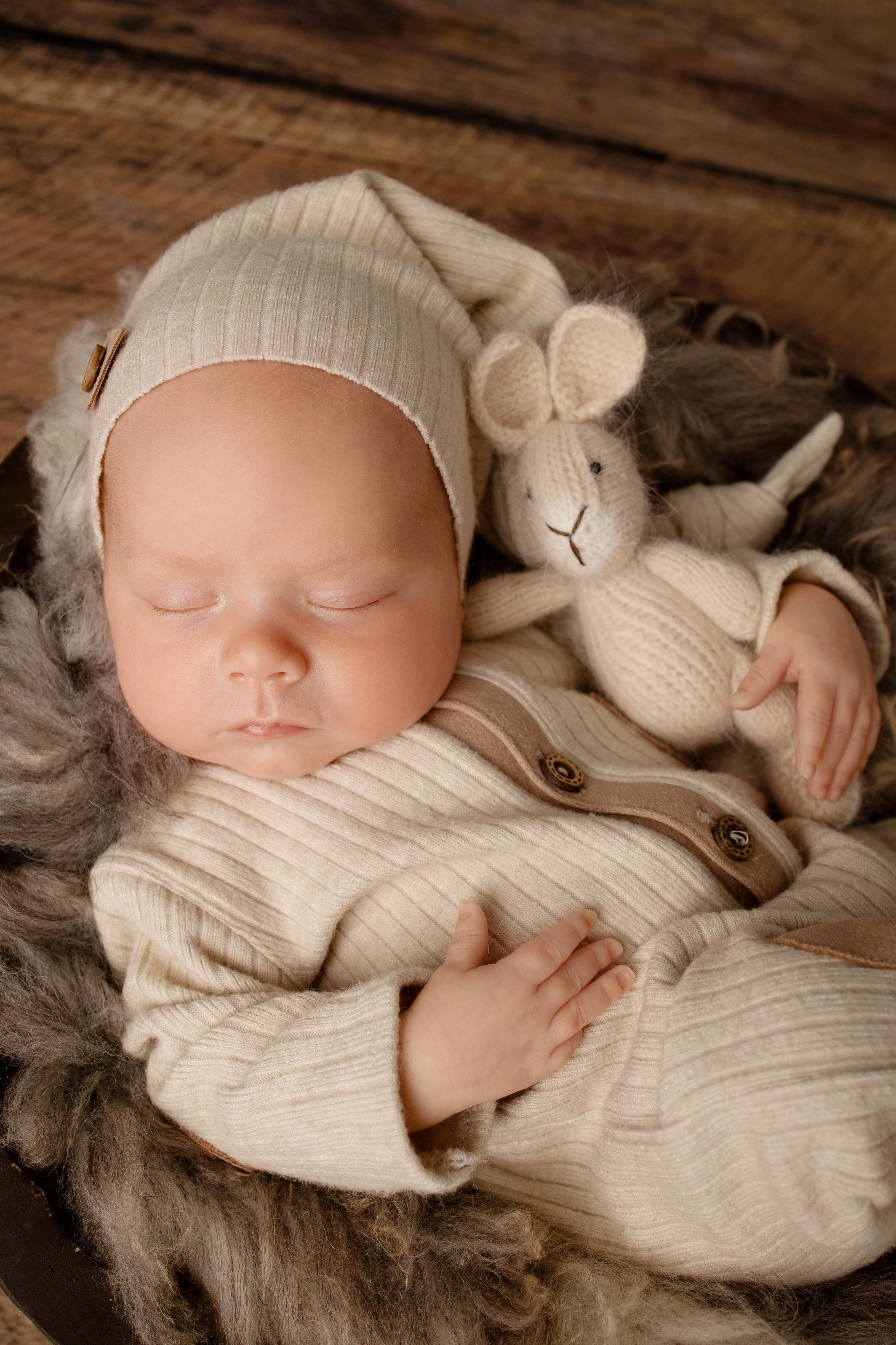 Нежная и милая фотосессия первых дней жизни Вашего ребенка в Минске. Фотограф новорождённых Минск — стоимость newborn фотосессии в Минске