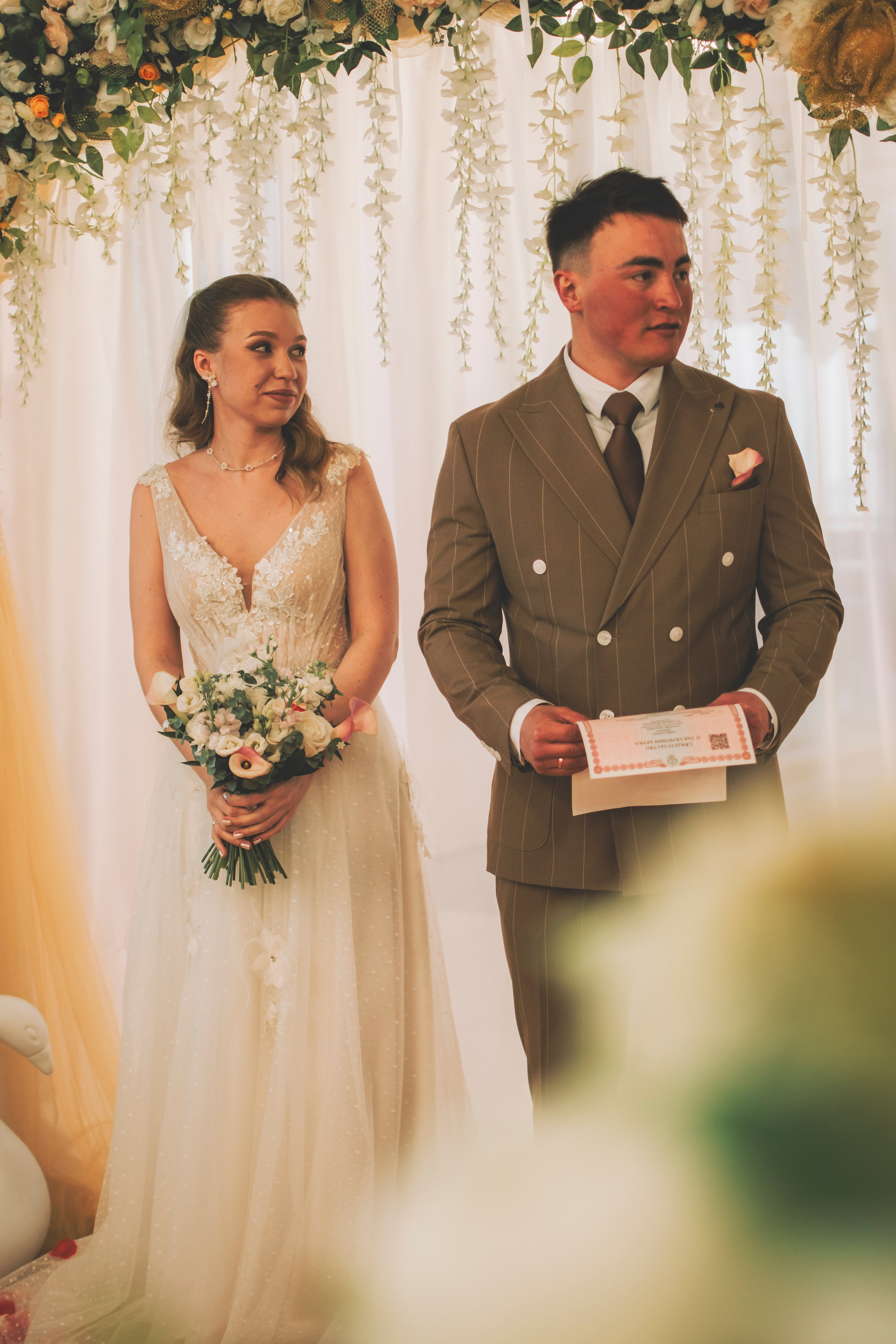 Альберт и Анастасия (Студийная фотосессия, роспись в ДК Нефтяник + фотосессия с гостями). Семейный и свадебный фотограф Губкинский и Ставрополь