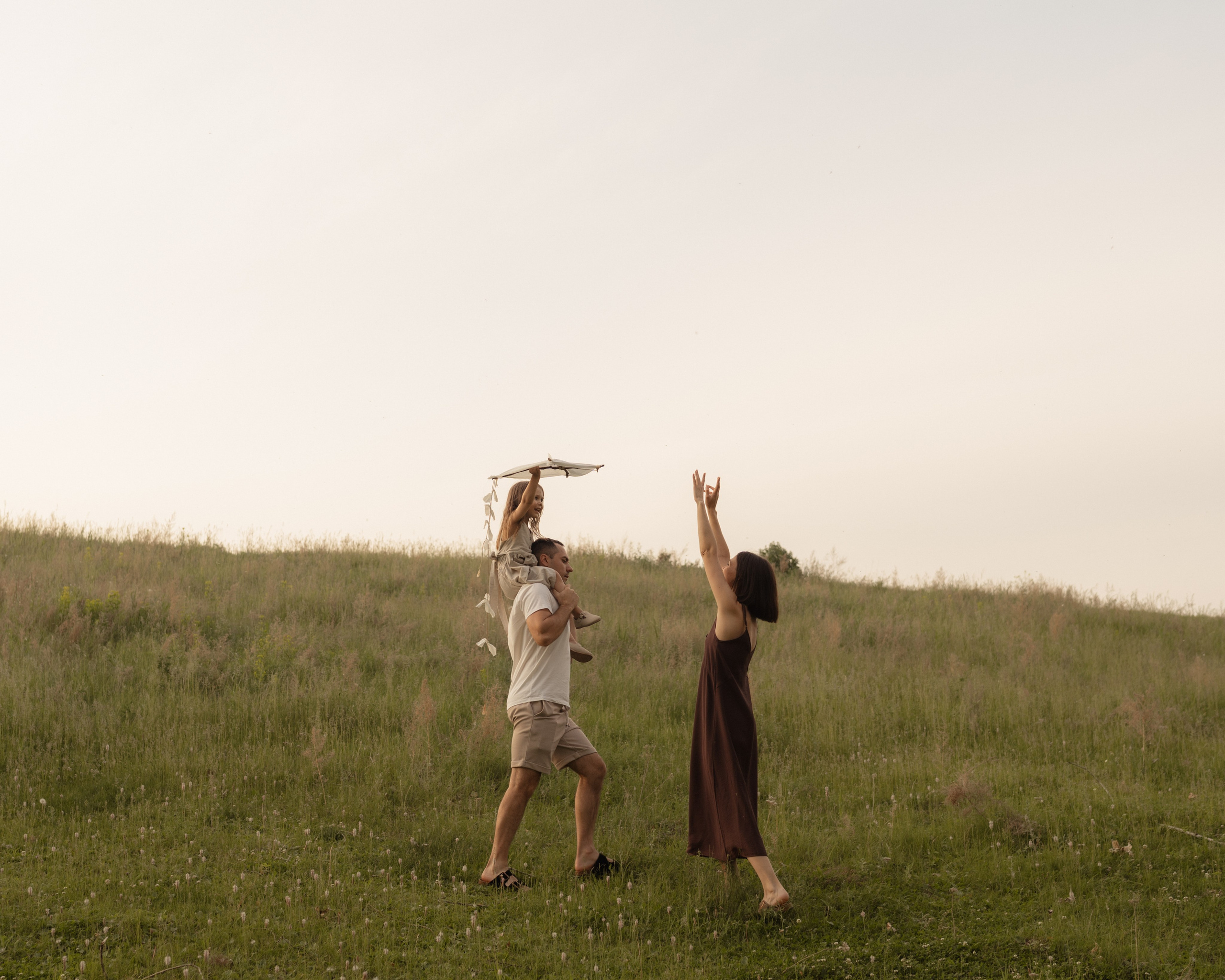 Лена, Артем и Янчик | с. Ленинское. Фотограф в Новосибирске Диана Ильиных