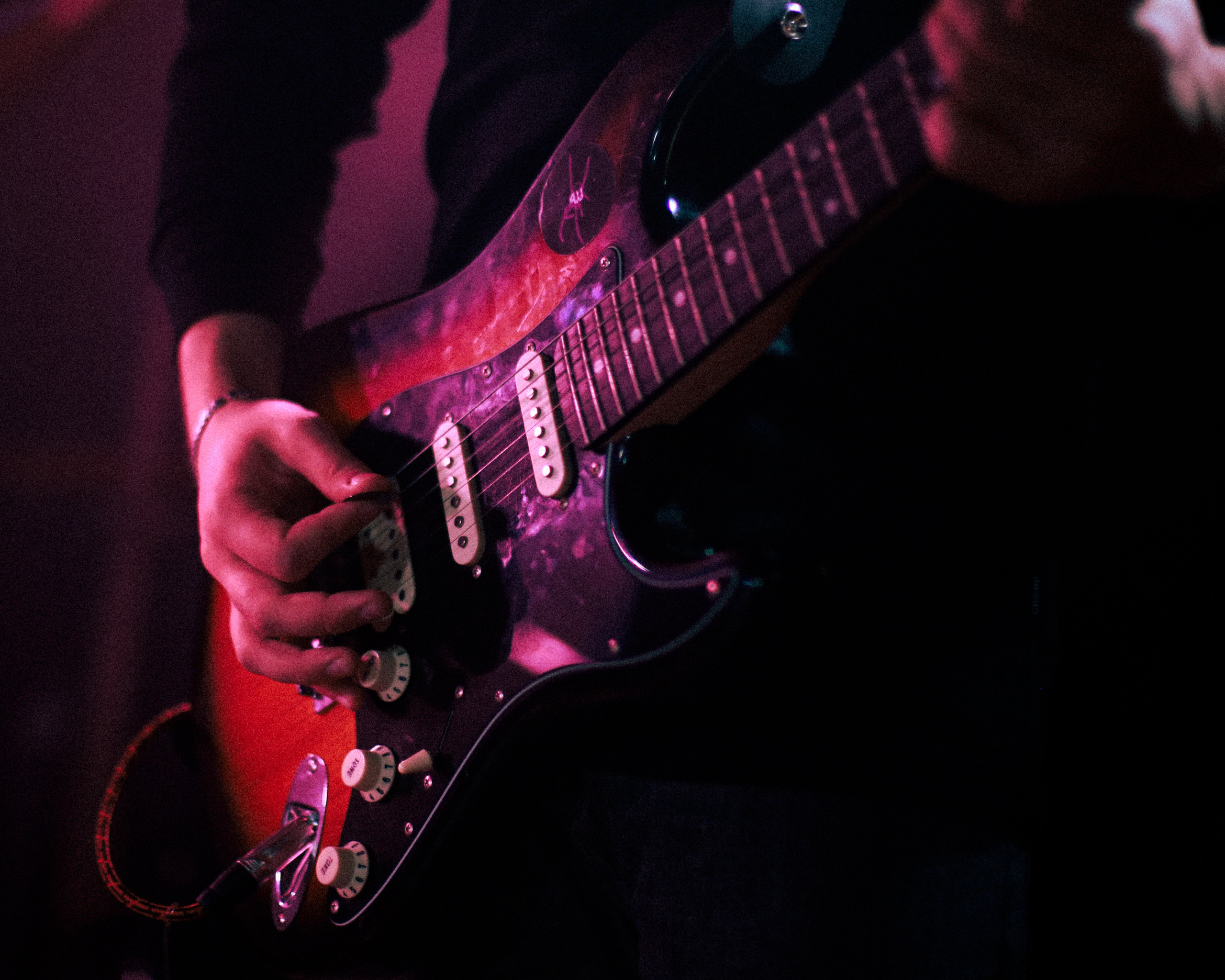 КВАРТИРНИК ПРО ЛЮБОВЬ. Больше не греет