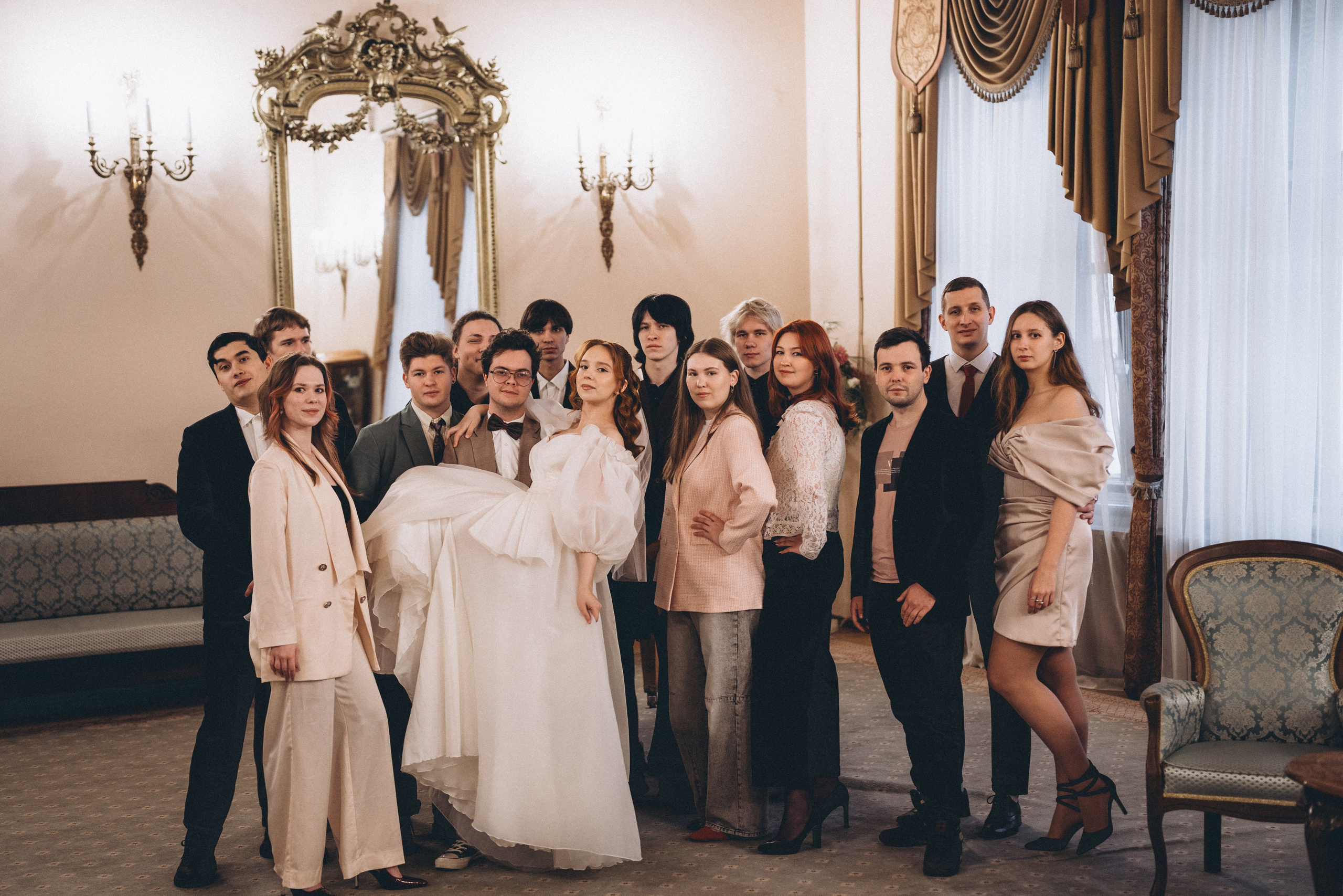 СВАДЕБНАЯ СЬЕМКА ВО ВТОРОМ ДВОРЦЕ С ГОСТЯМИ И ПРОГУЛКА В ТАВРИЧЕСКОМ САДУ. Профессиональный фотограф, Санкт-Петербург — Виктория Богомолова