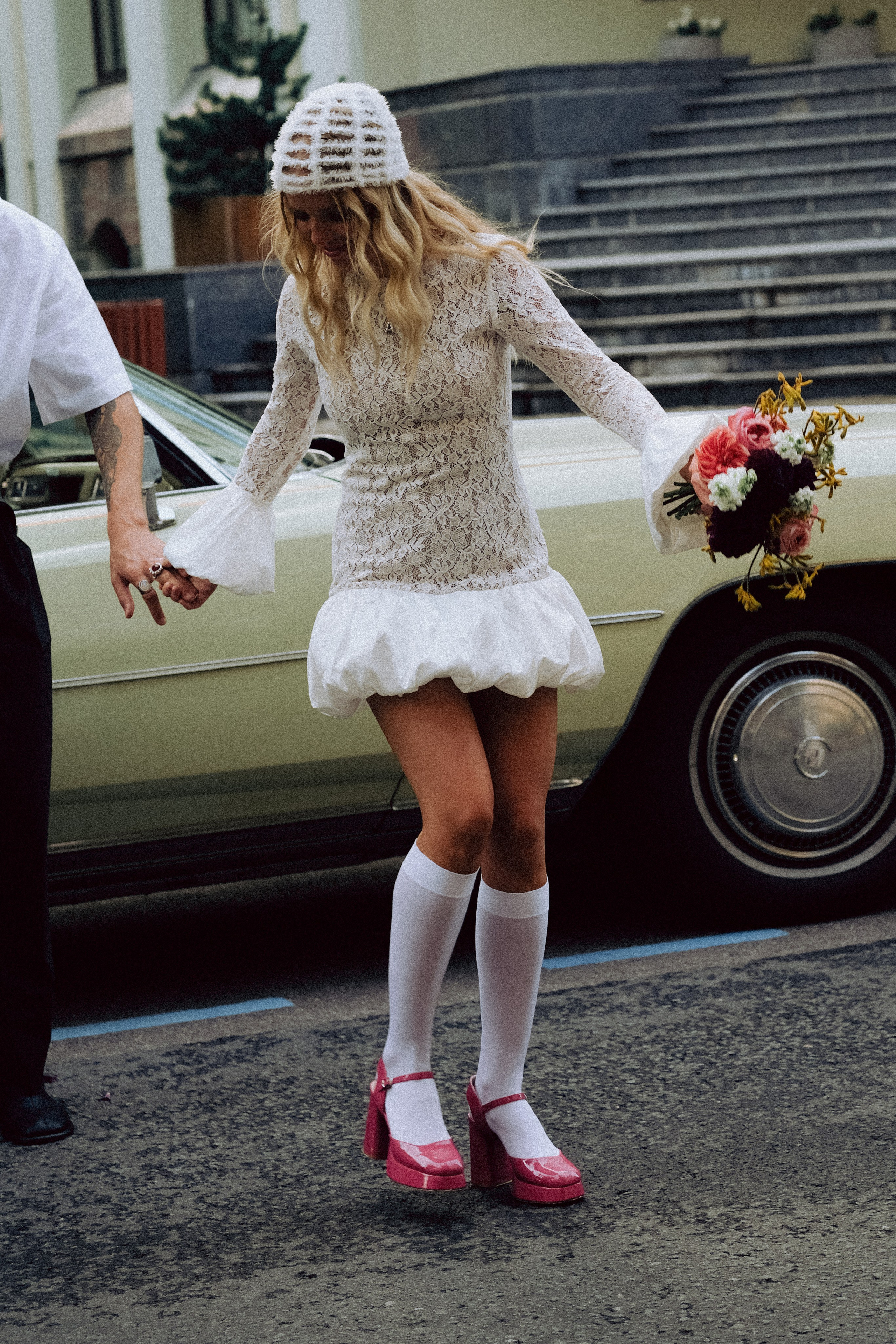 СВАДЕБНАЯ СЬЕМКА С КАБРИОЛЕТОМ В САНТК-ПЕТЕРБУРГЕ НА ПЕТРОГРАДКЕ В ОТЕЛЕ ПАНОРАМИКА. Профессиональный фотограф, Санкт-Петербург — Виктория Богомолова