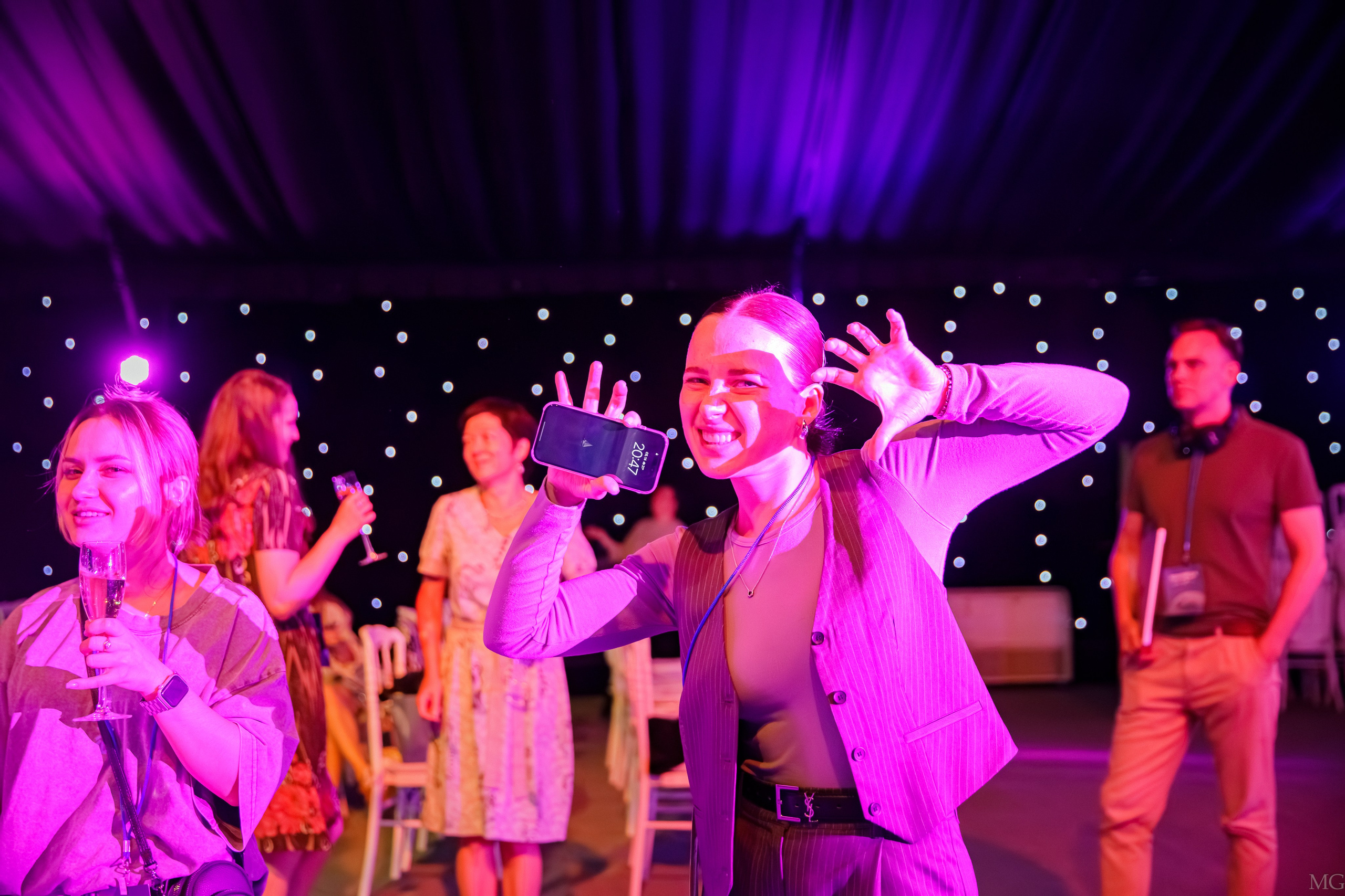 Конференция Гигиена и Профилактика. Маша Гонтарь Семейный домашний репортажный фотограф в Санкт-Петербурге