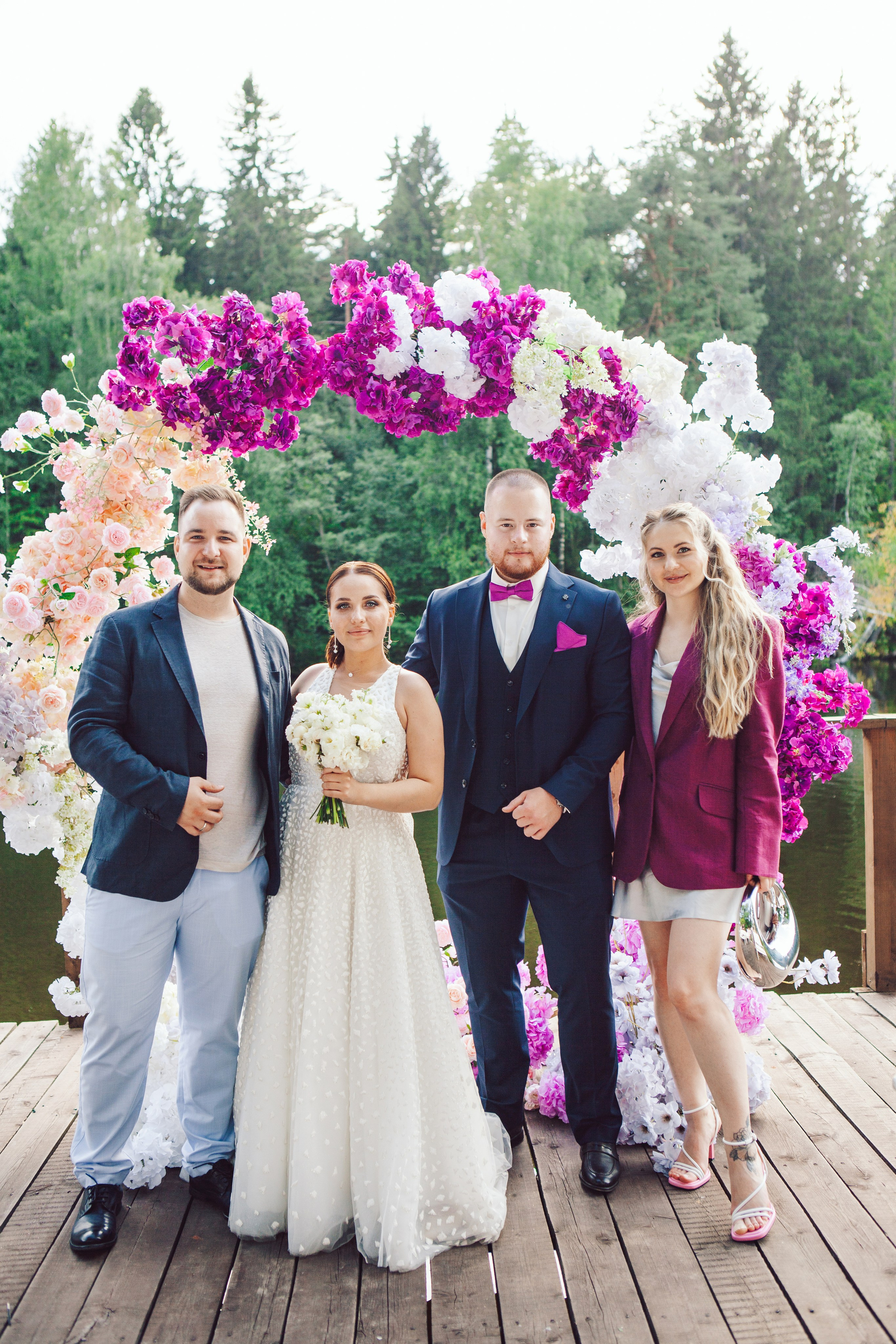 Свадебная фотосессия в отеле hartwell hotel и на патриарших прудах. Фотограф Ольга Ефремова