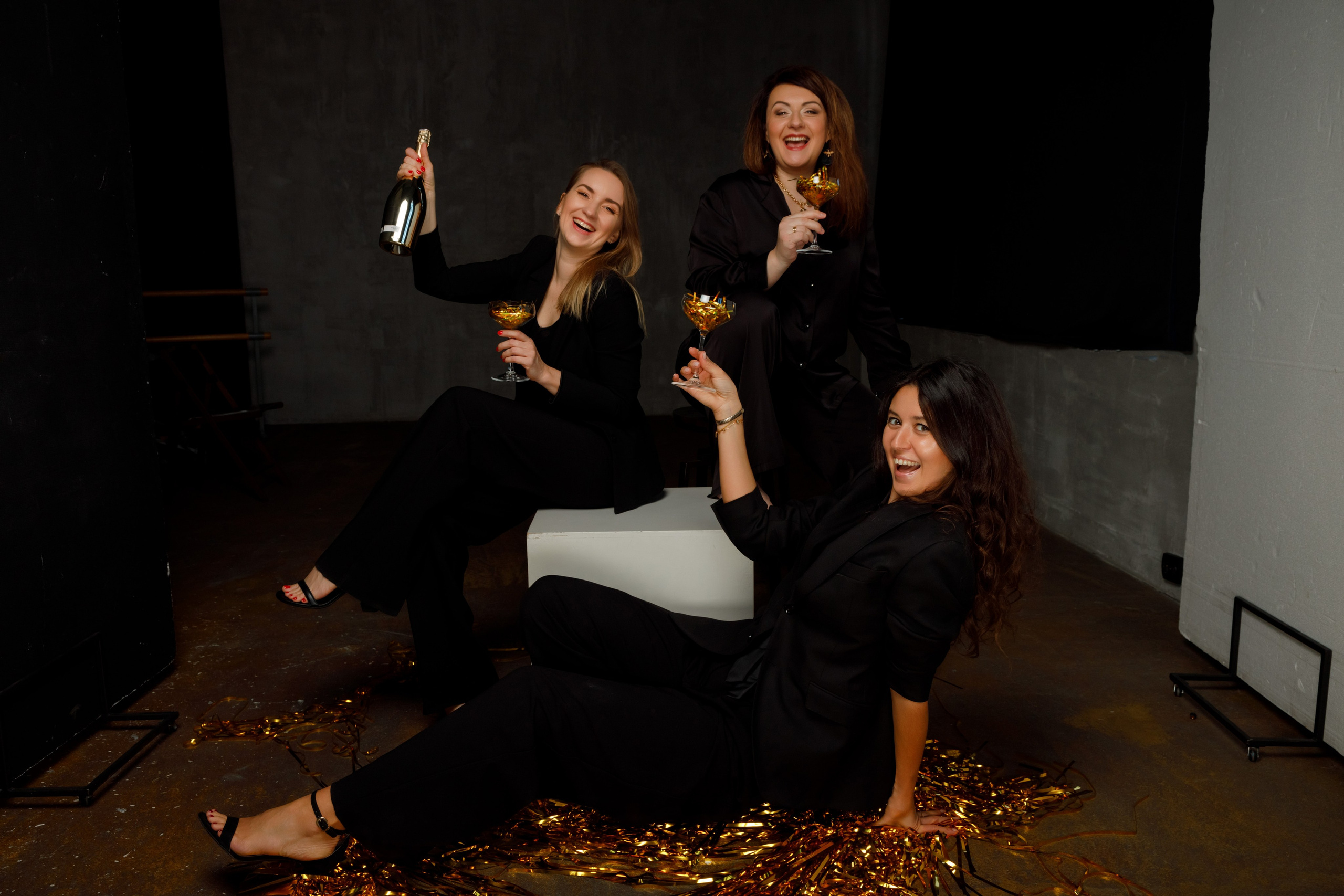 Дружба не имеет цены. Саша, Катя и Ксюша. Портретный и семейный фотограф в Москве Стаховская Елена