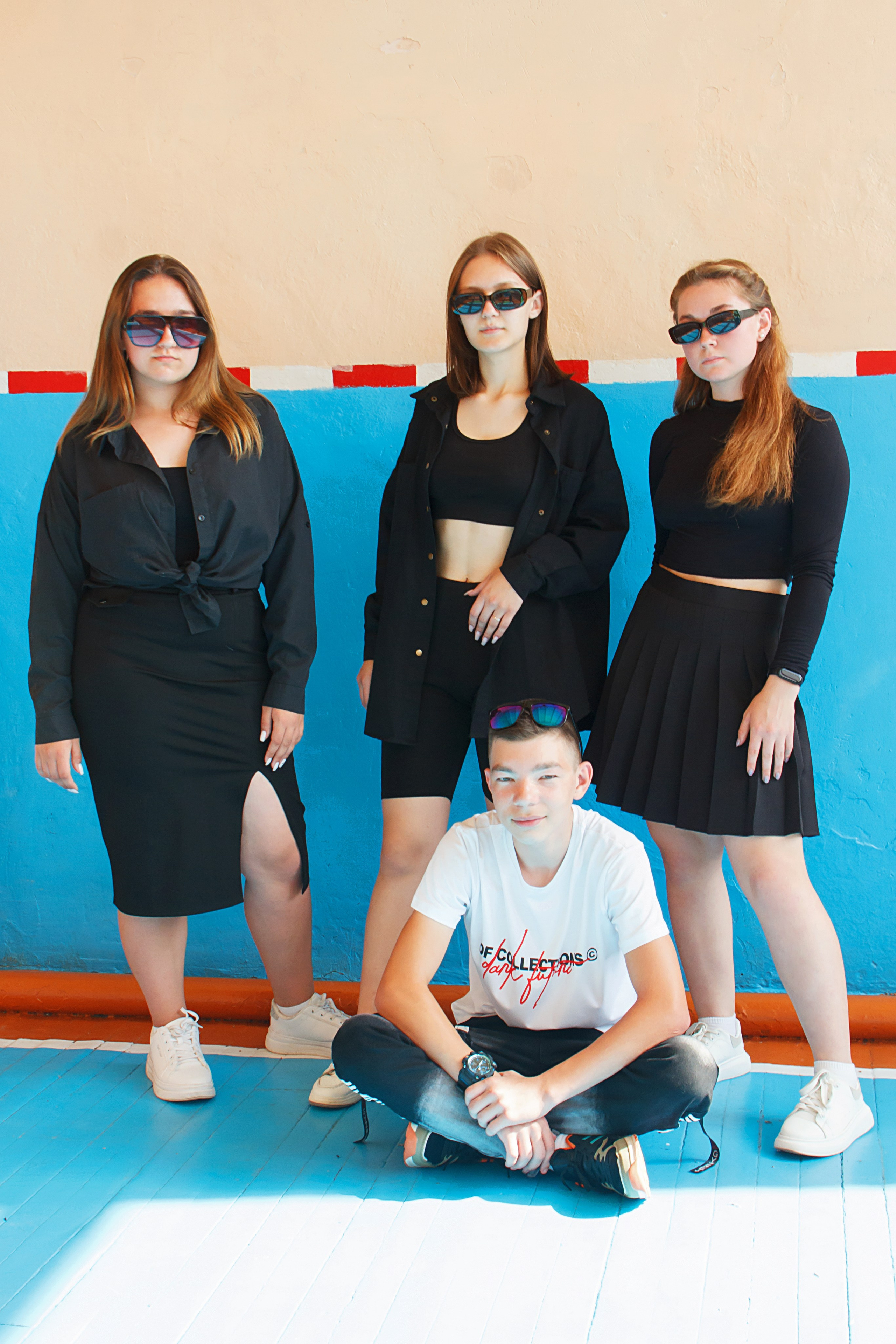 Выпускной альбом 2023. Фотограф и видеограф в Омск/Москва Сащенко Лера