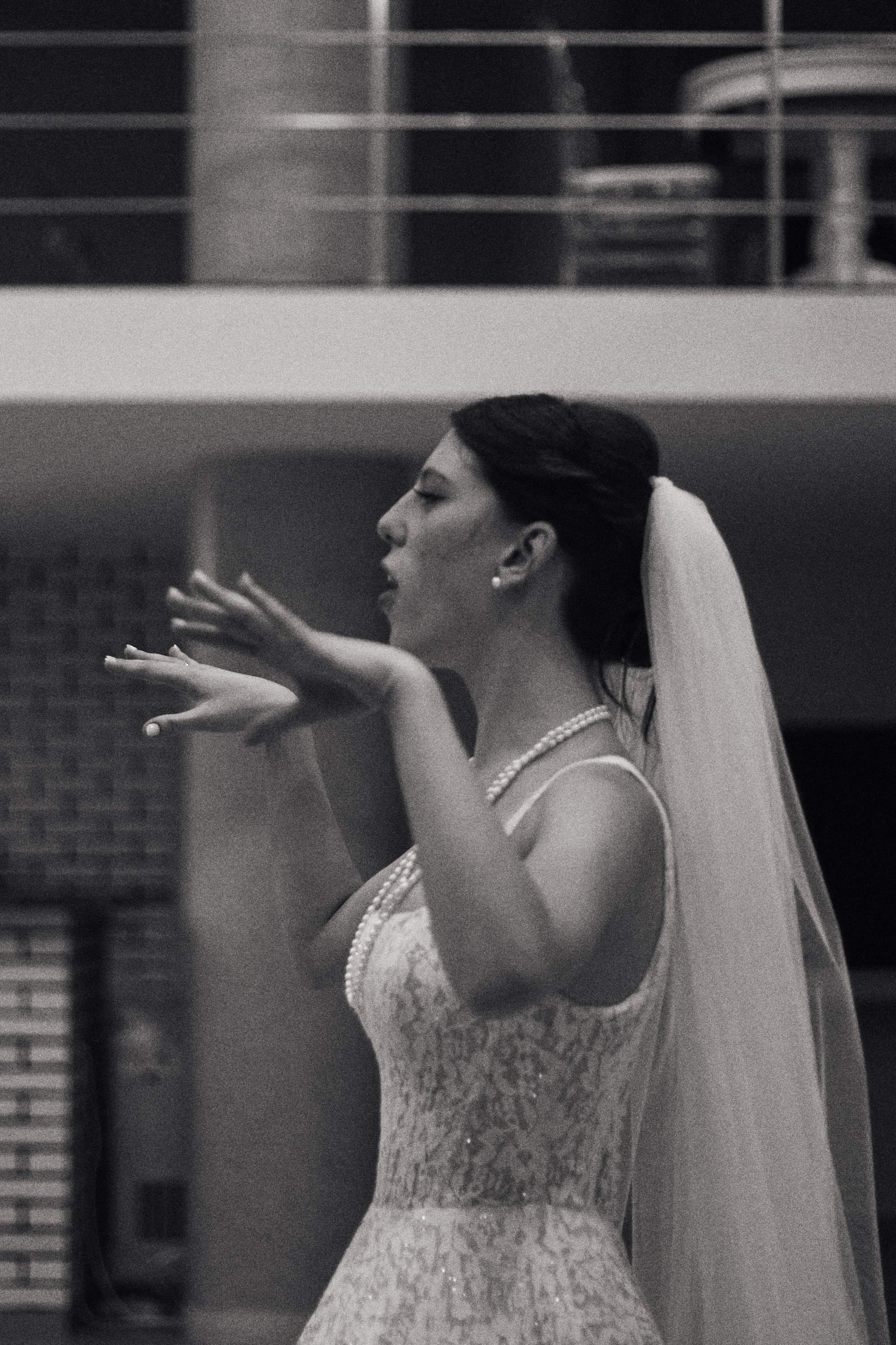 Свадебные фотографии в Крыму — лучшие моменты счастья | Роман Скрипкин. Живые фото в Крыму | Фотограф Роман Скрипкин | Искренние фотографии без поз и суеты