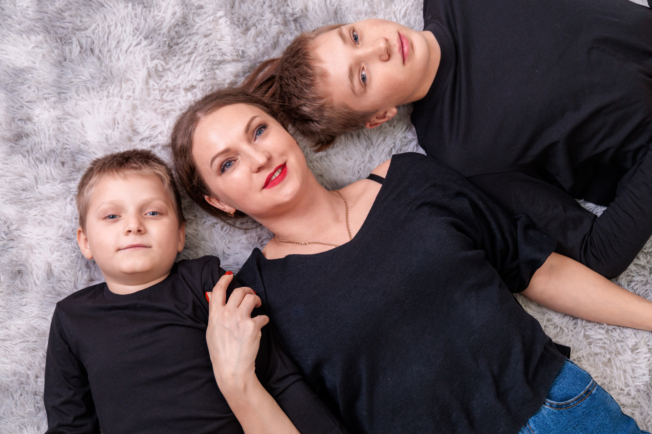 Семейная фотосессия Гуково. Фотограф Гуково Григорий Новиков novikov.foto