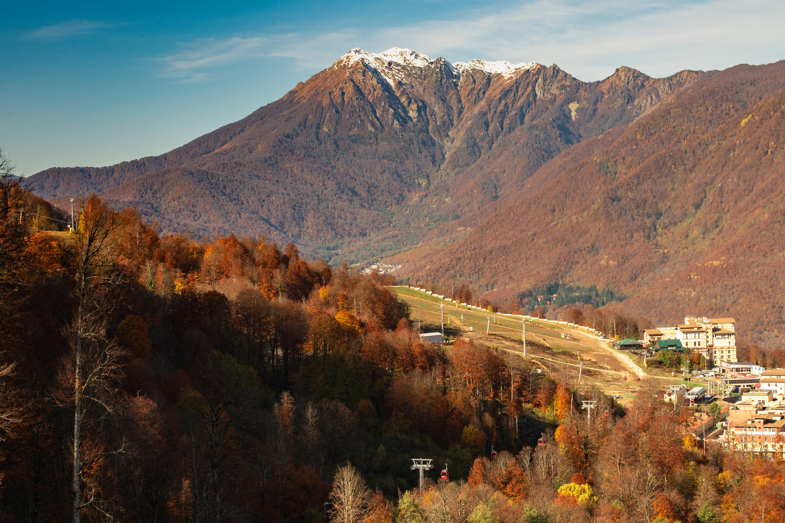 Mice мероприятие — прогулка на водопад Поликаря на курорте Красная Поляна. Репортажный фотограф в Красной Поляне и Сочи Павлюченко Екатерина