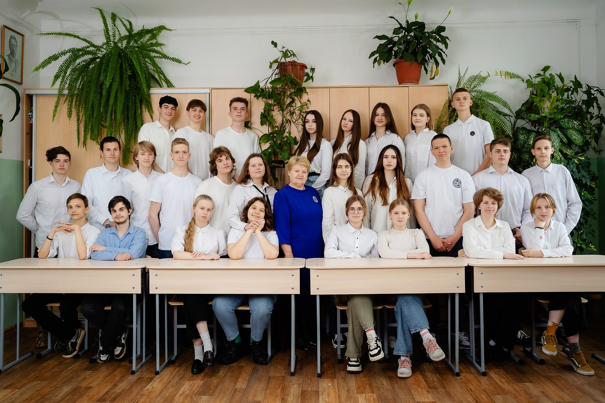 Общее фото / Виньетка Школа. Детский и Школьный фотограф во Владивостоке. Выпускные альбомы