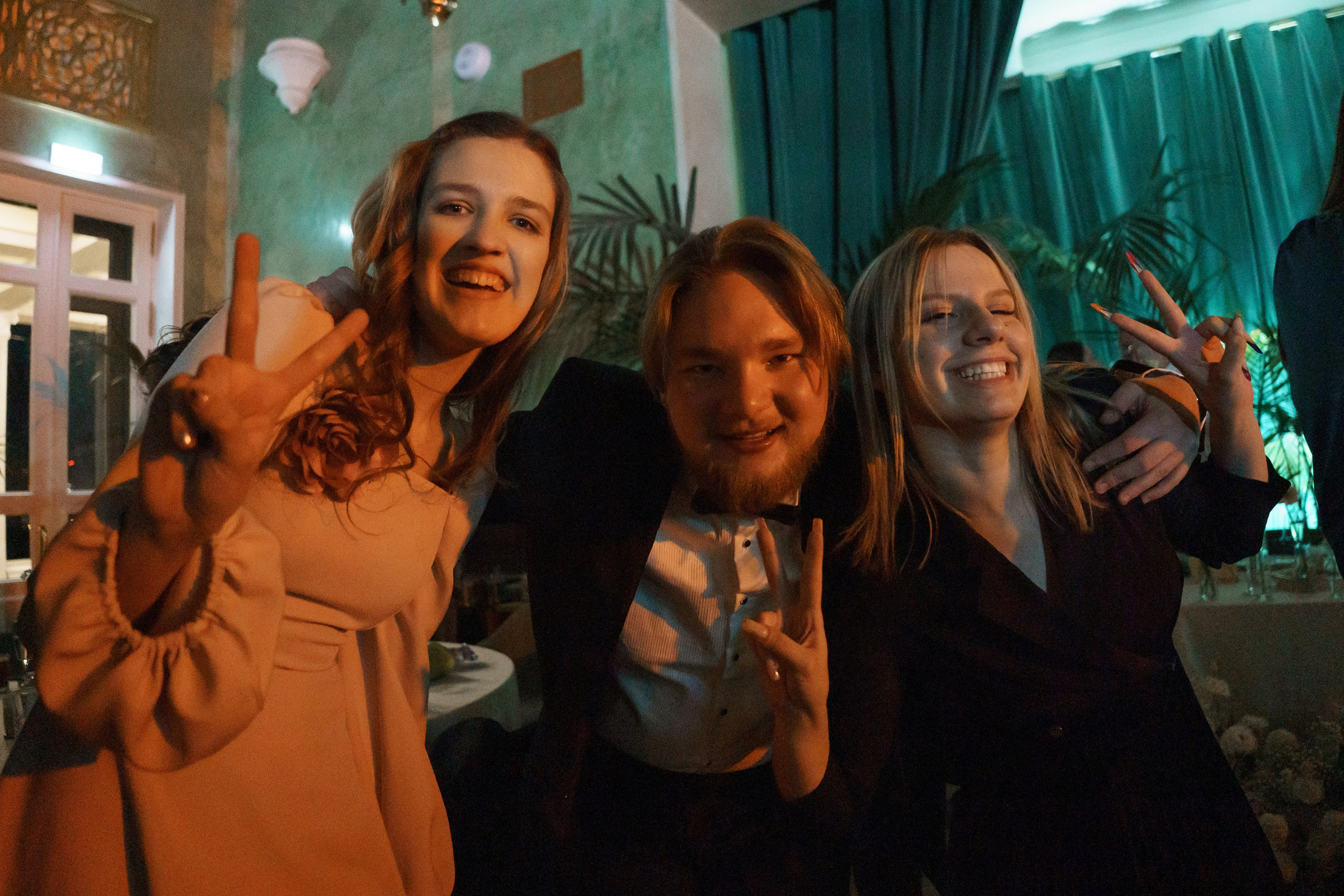 Волга-волга. Свадебный фотограф в Москве Владимир Симонов